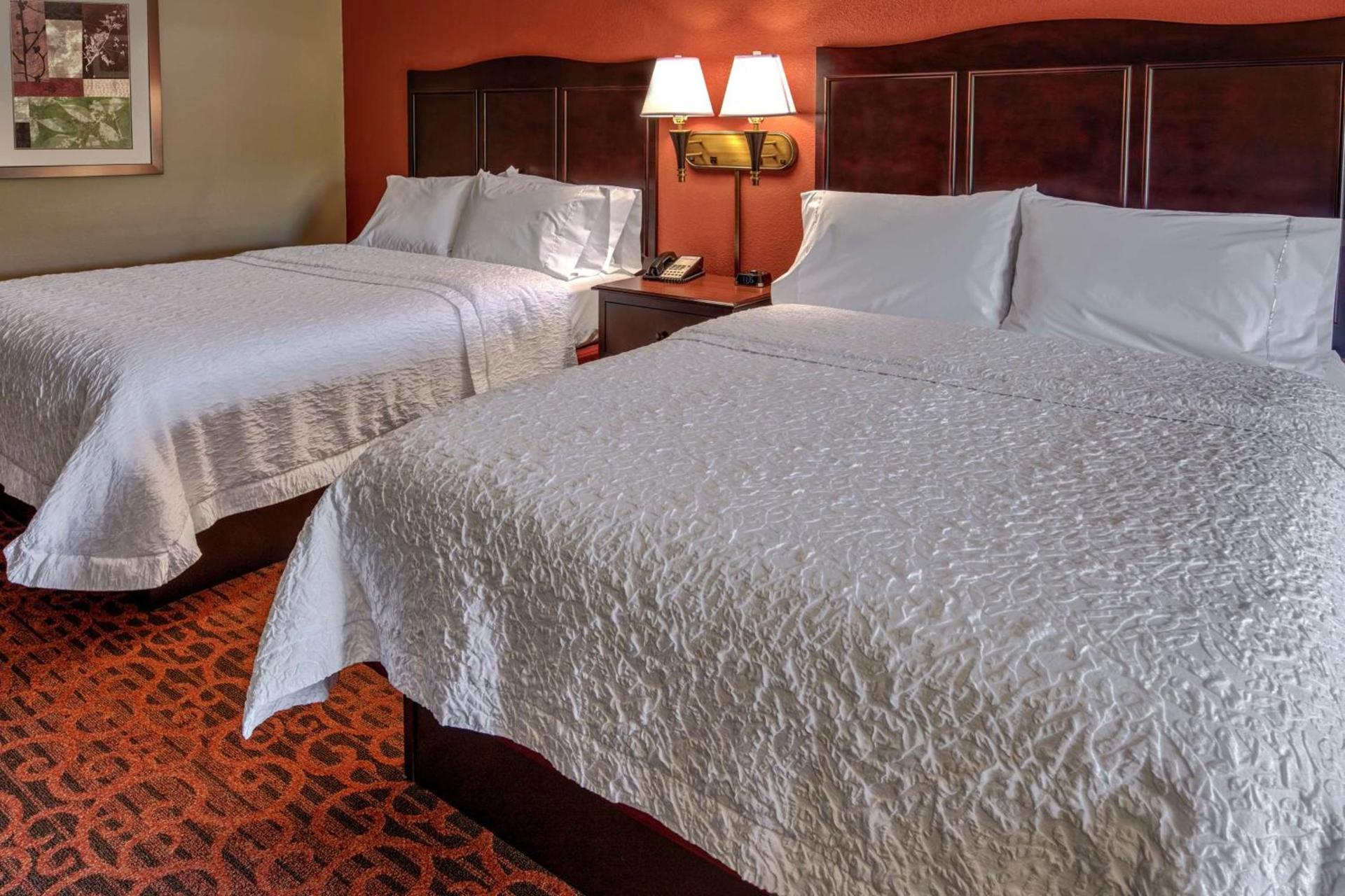 Hampton Inn Ashland photo 2