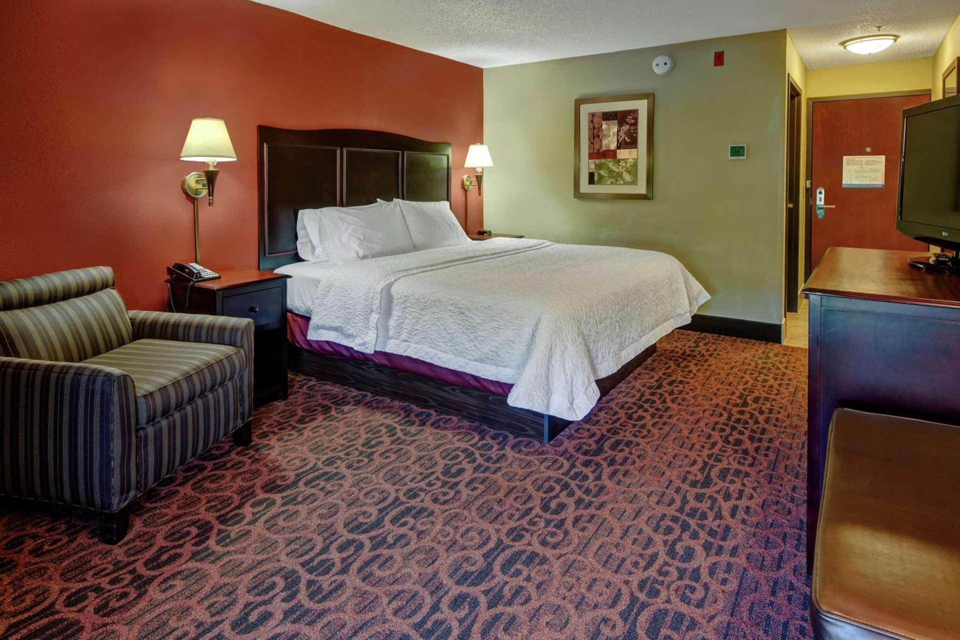 Hampton Inn Ashland photo 26