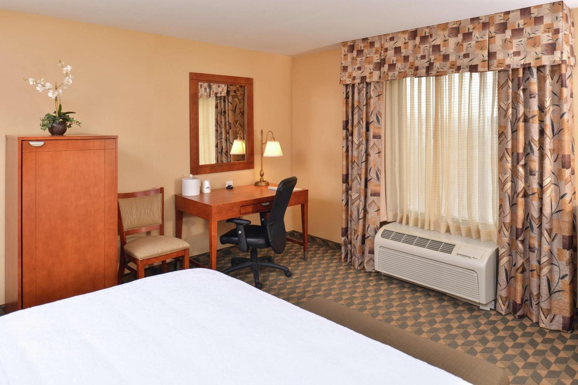 Hampton Inn Harrison photo 20