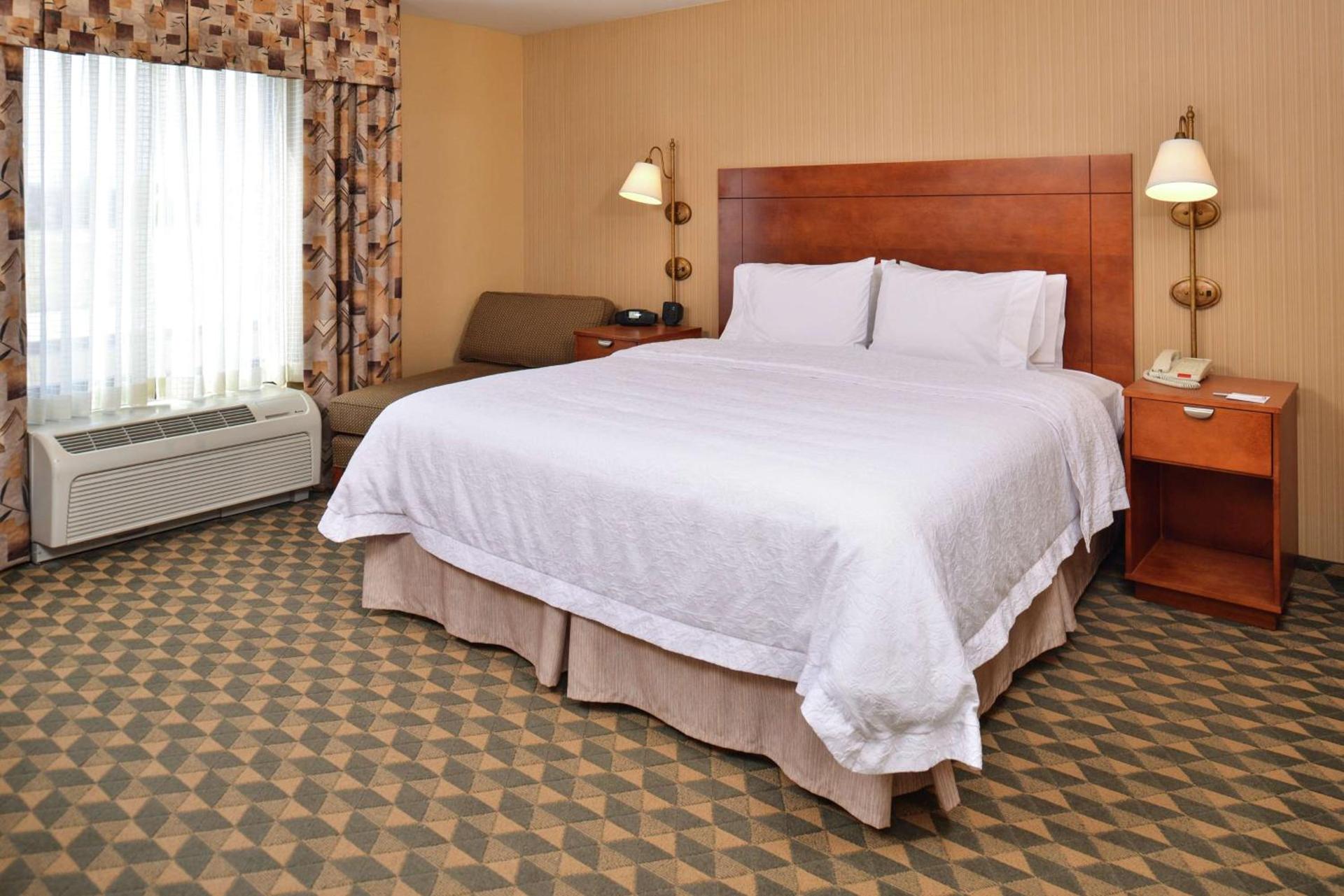 Hampton Inn Harrison photo 26