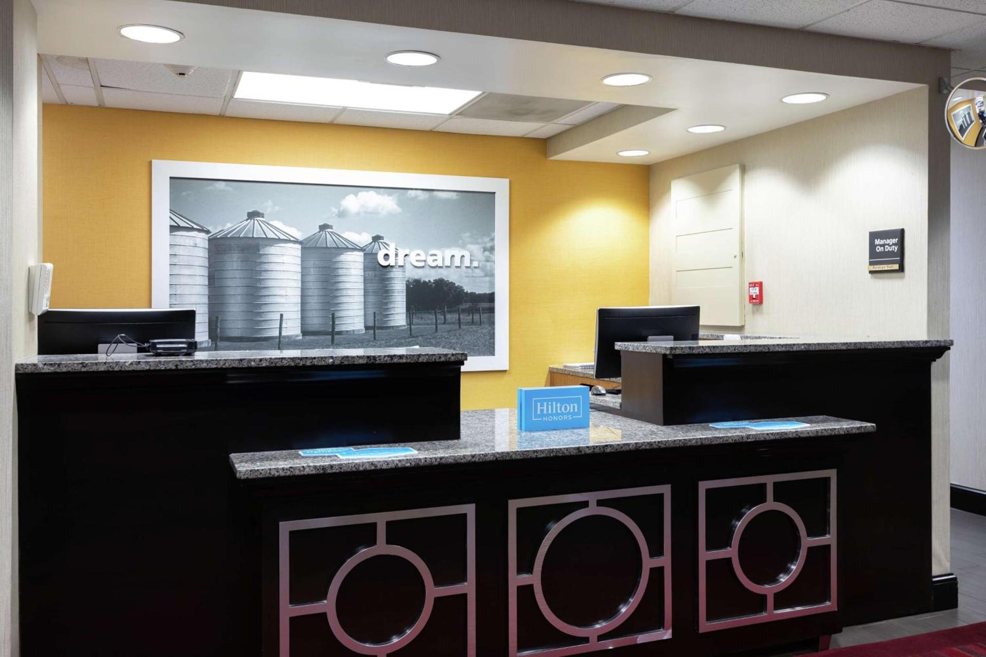 Hampton Inn Houma photo 4