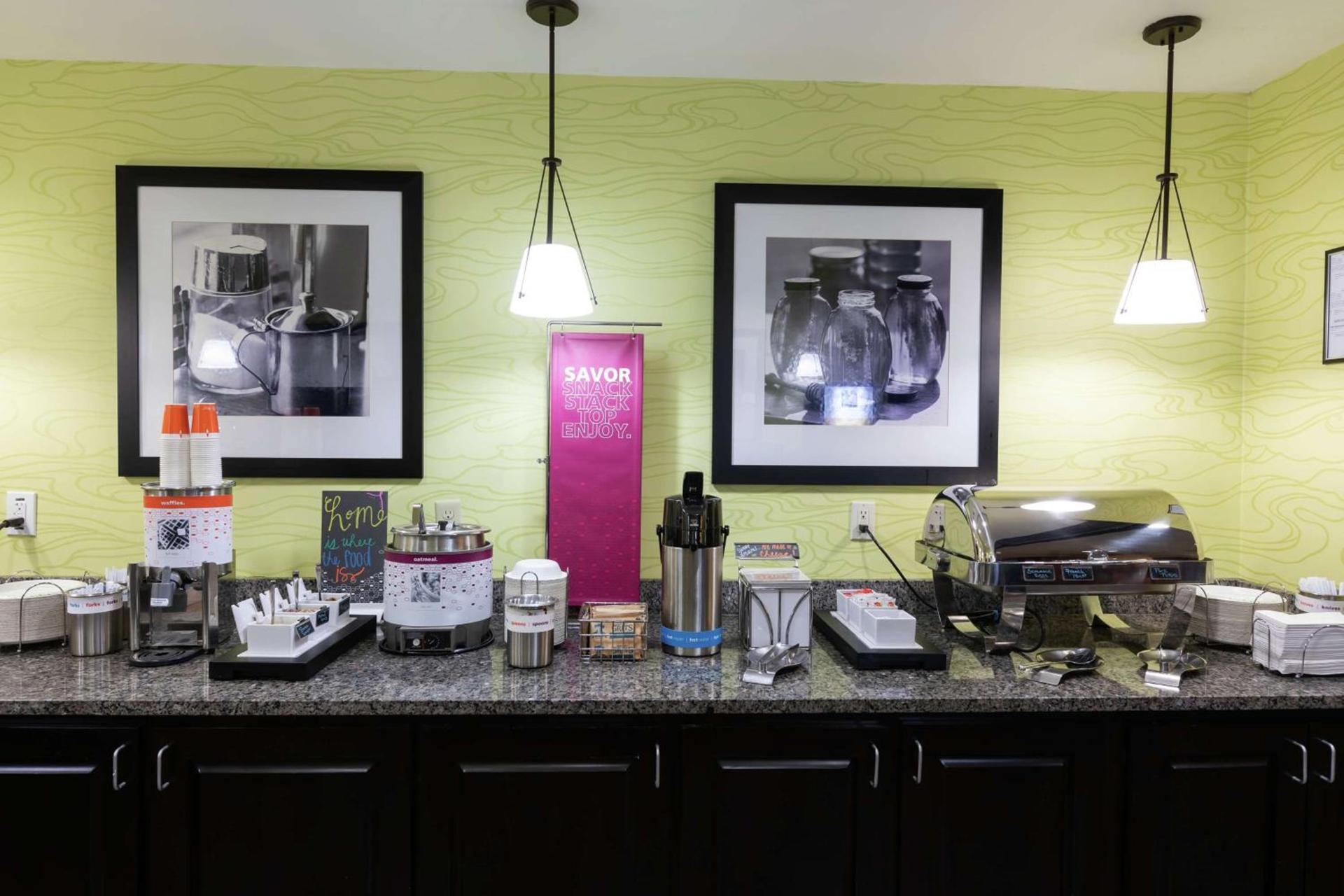 Hampton Inn Houma photo 13