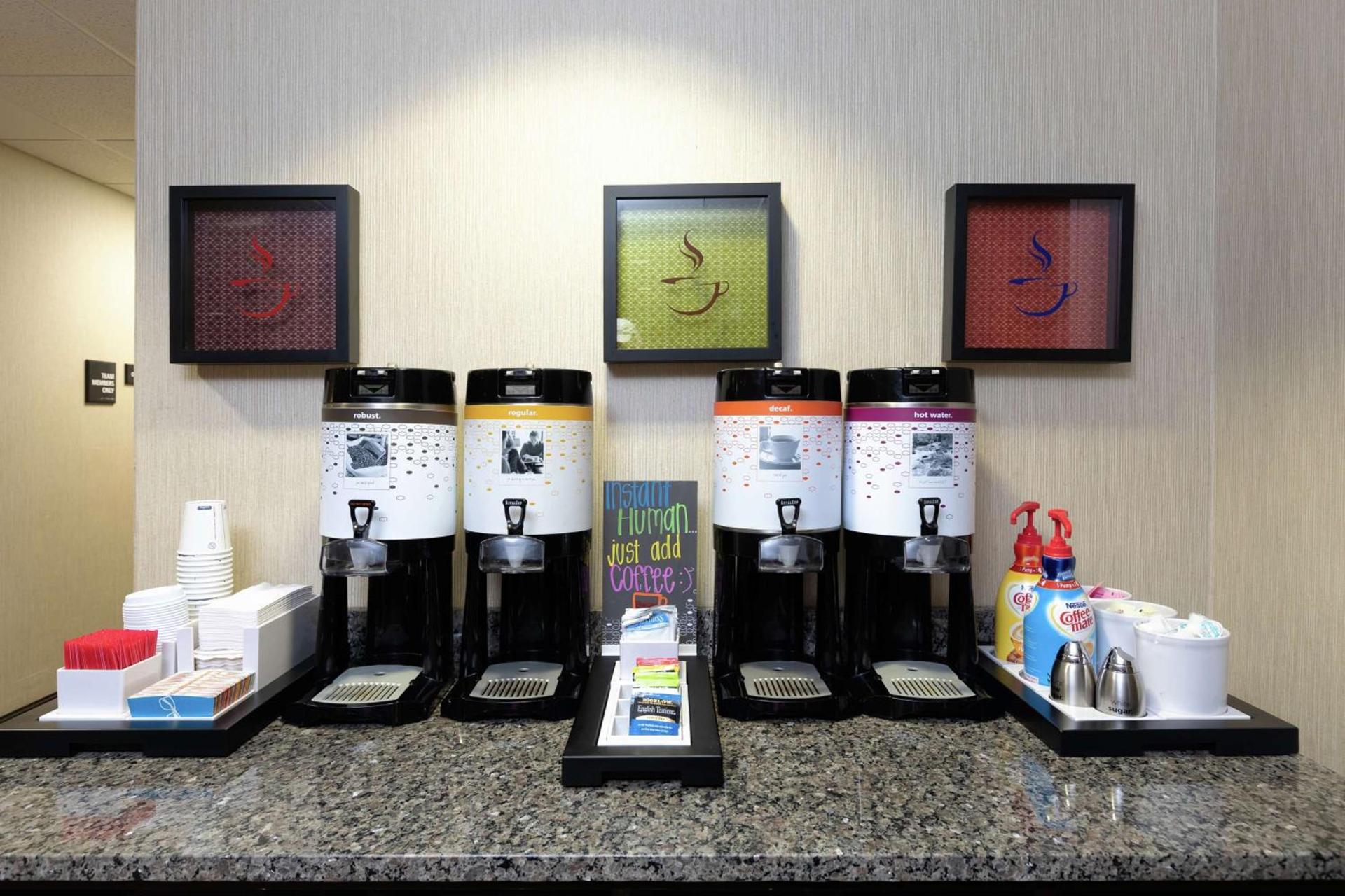 Hampton Inn Houma photo 15