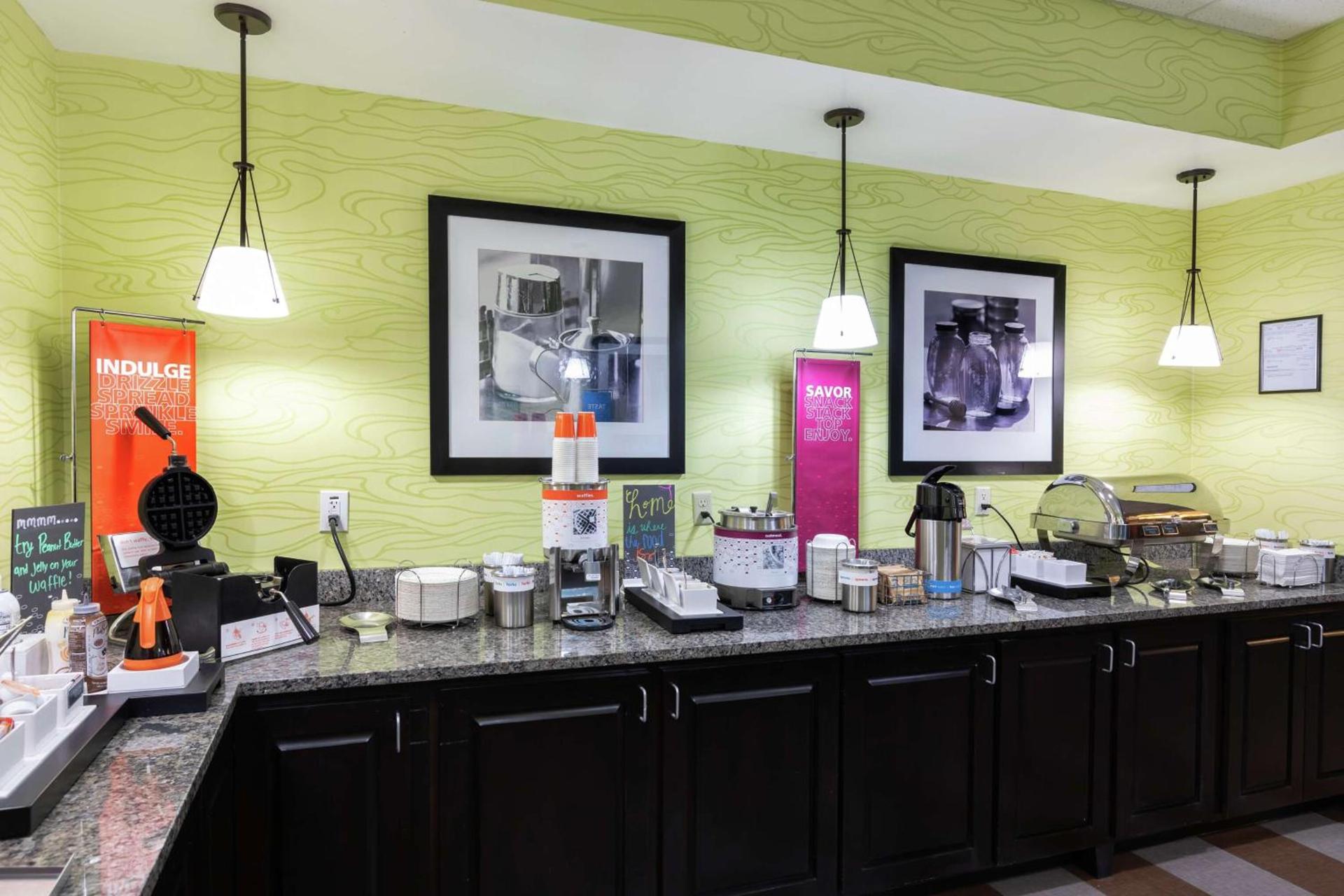 Hampton Inn Houma photo 18
