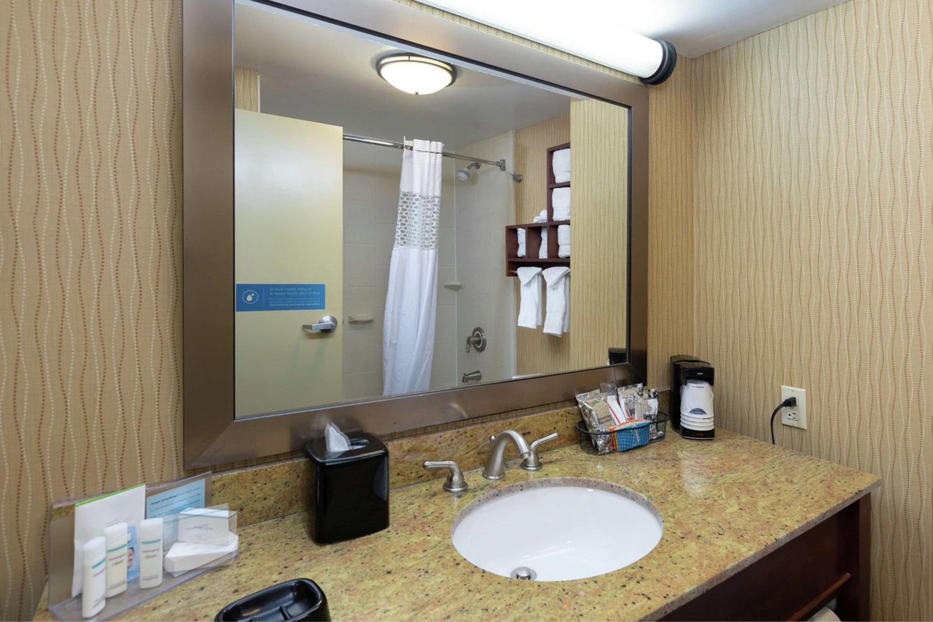 Hampton Inn Houma photo 27