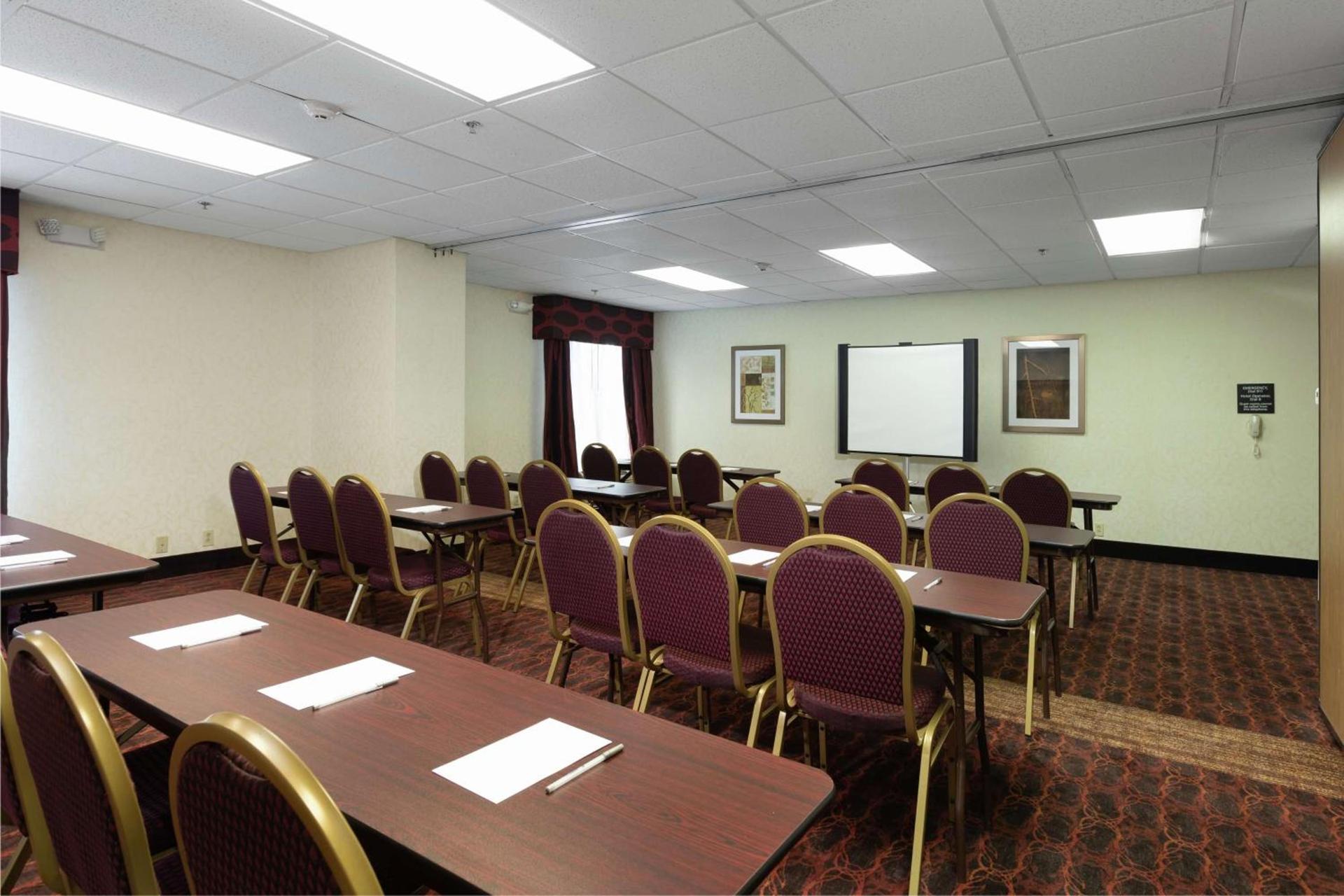 Hampton Inn Houma photo 35