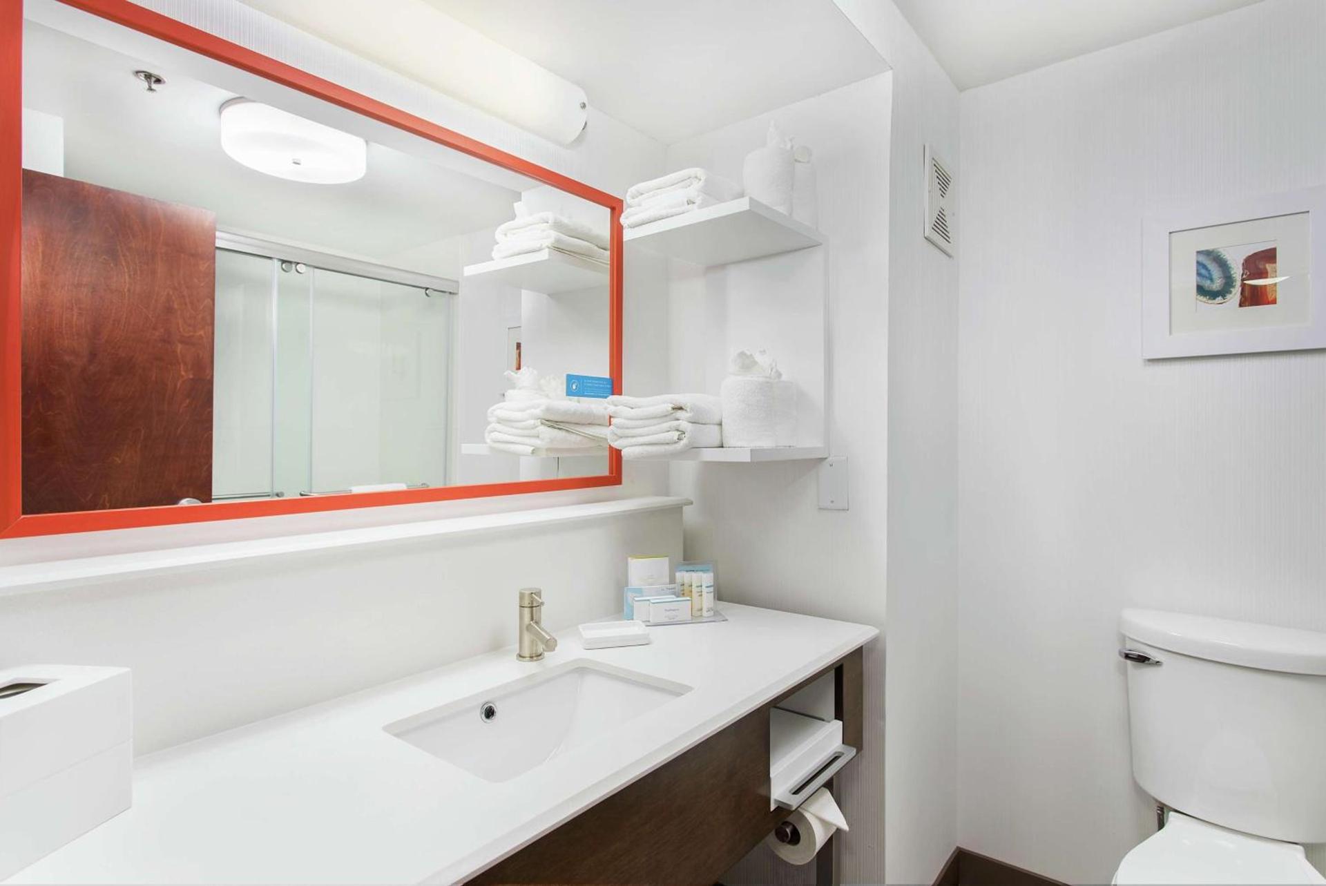 Hampton Inn Cullman photo 18