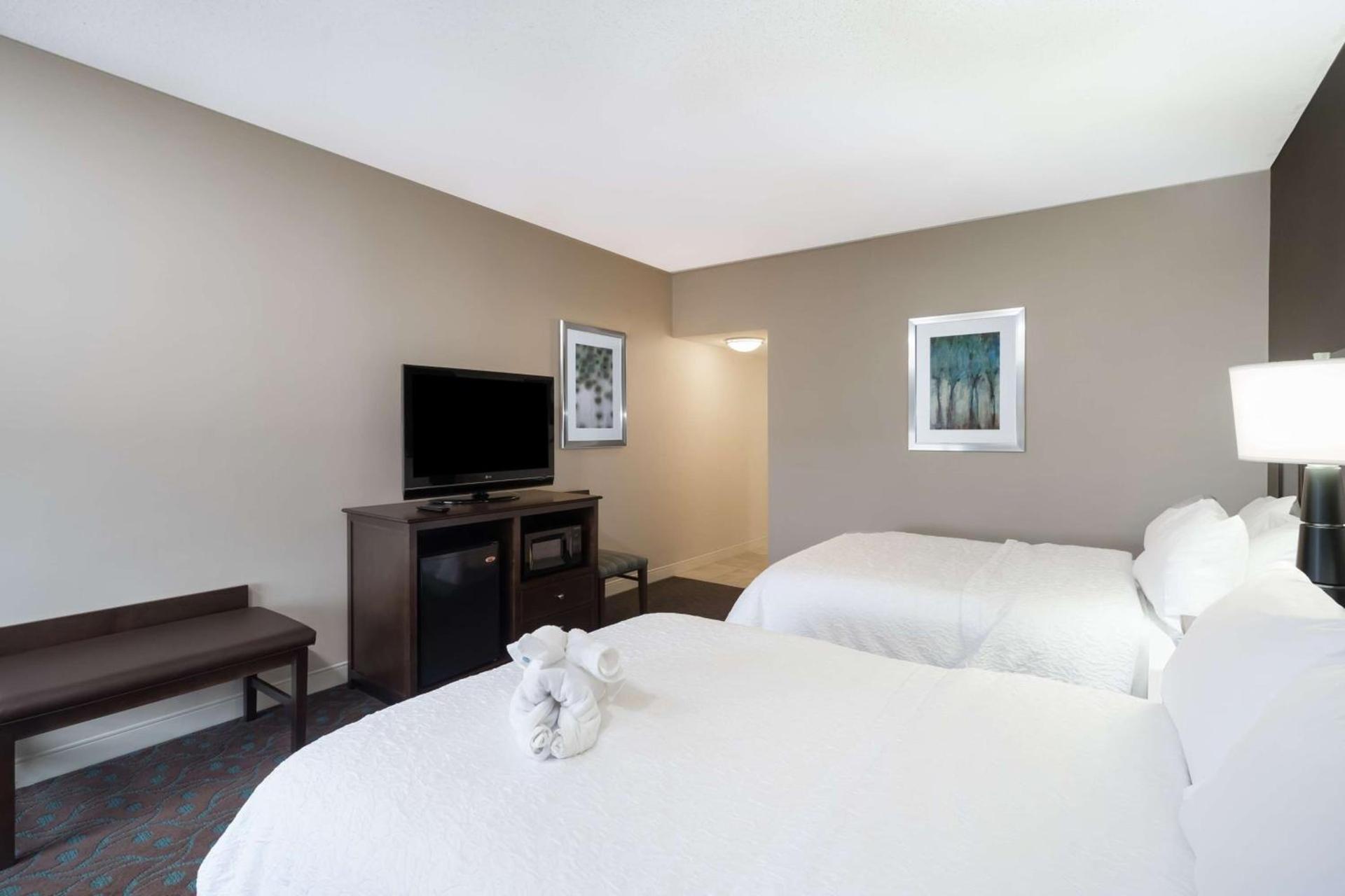 Hampton Inn Terre Haute photo 18