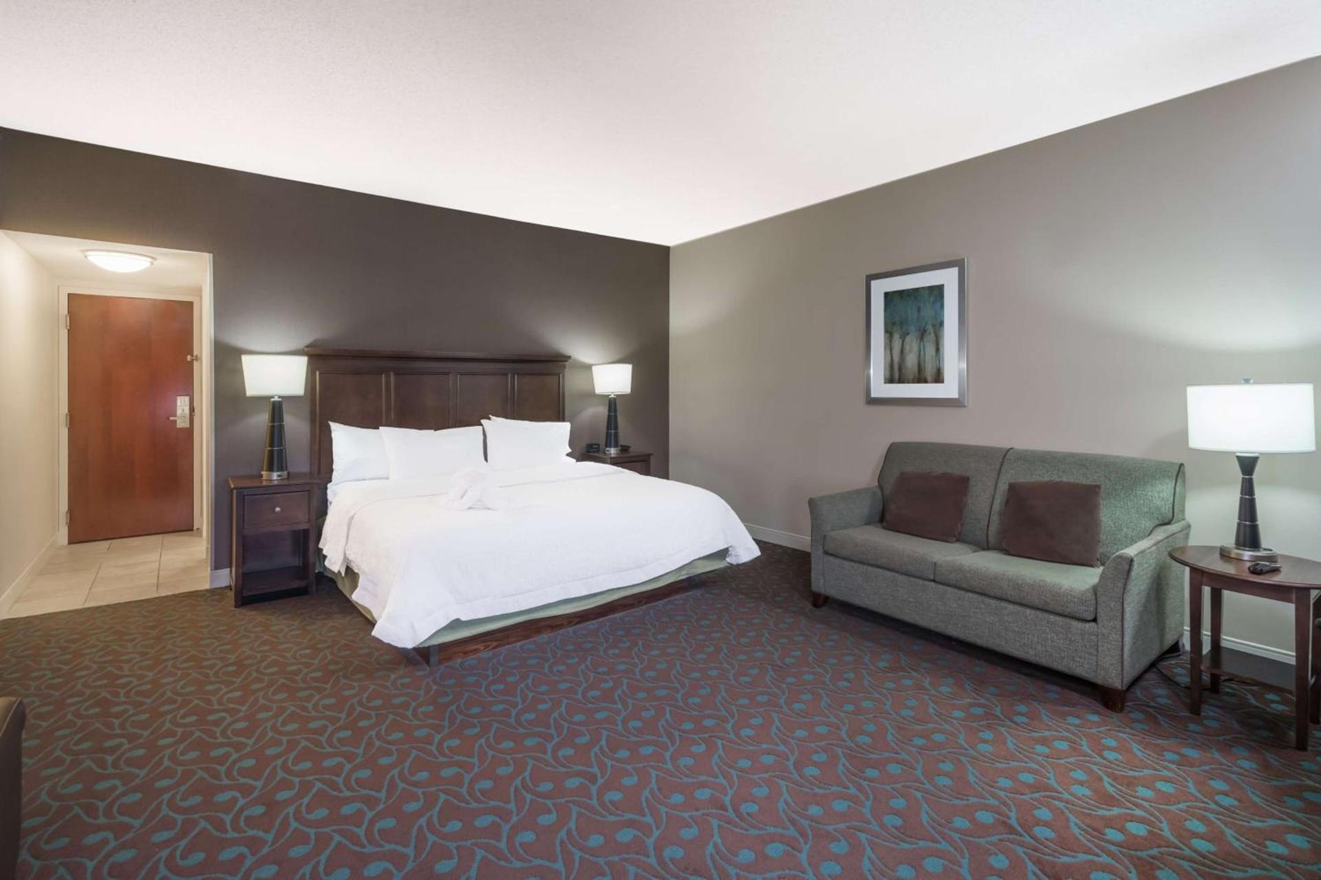 Hampton Inn Terre Haute photo 22