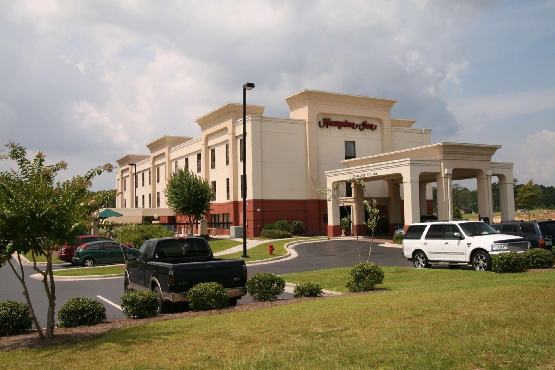 Hampton Inn Havelock photo 2