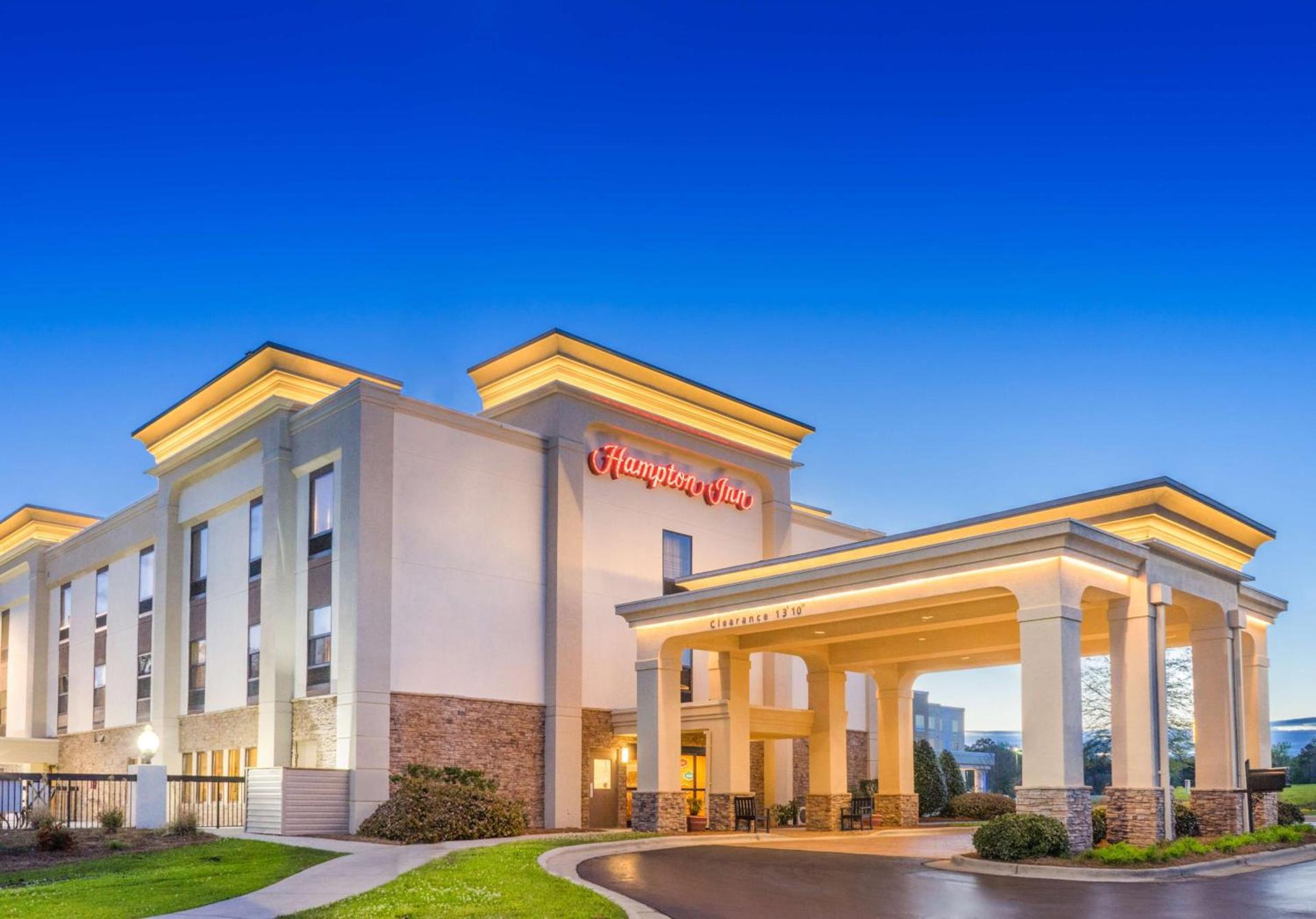 Hampton Inn Havelock photo 4