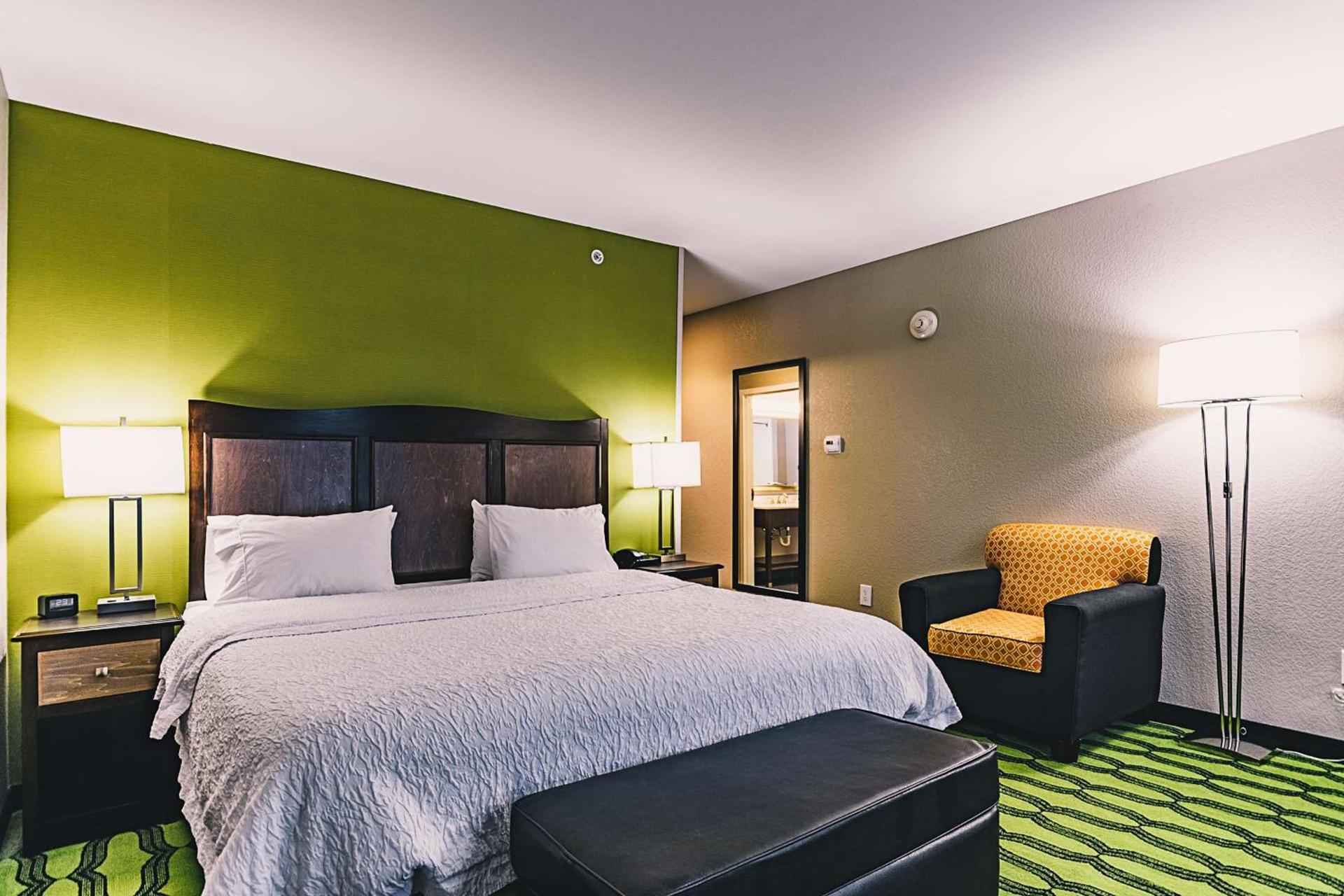 Hampton Inn Niagara Falls/ Blvd photo 17