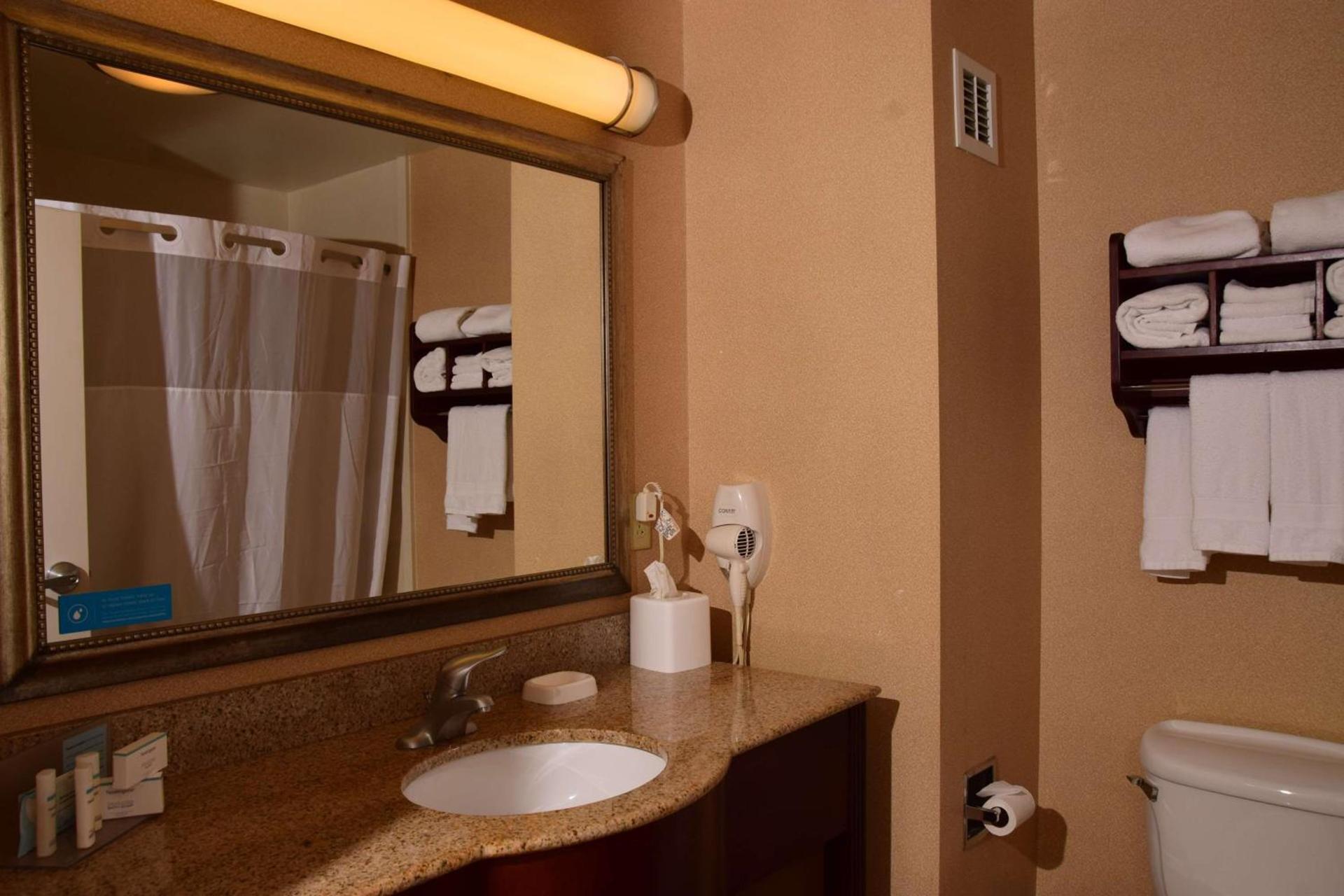 Hampton Inn Indiana photo 28