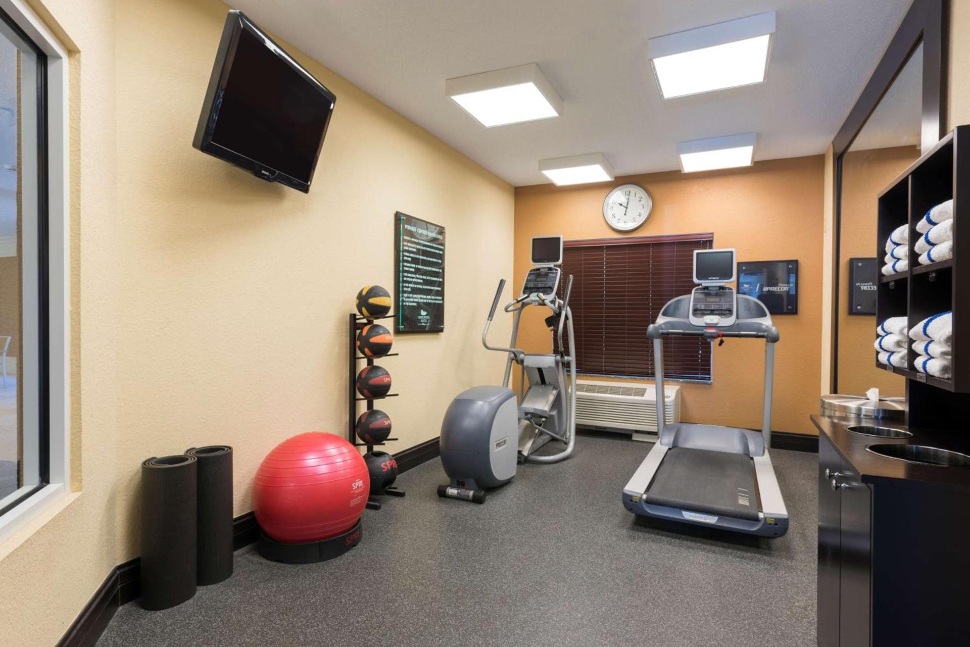 Homewood Suites by Hilton Indianapolis Northwest photo 8