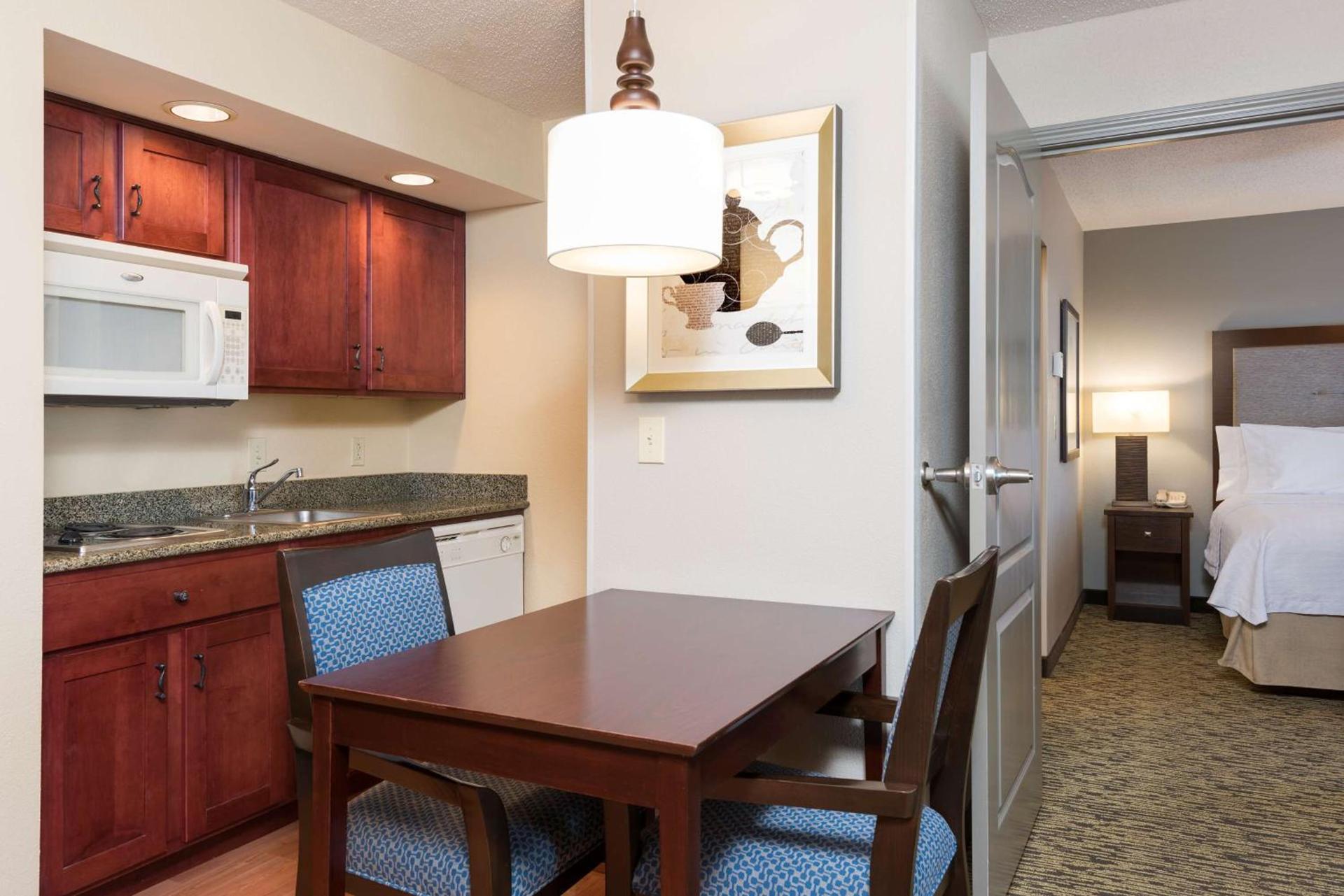 Homewood Suites by Hilton Indianapolis Northwest photo 19