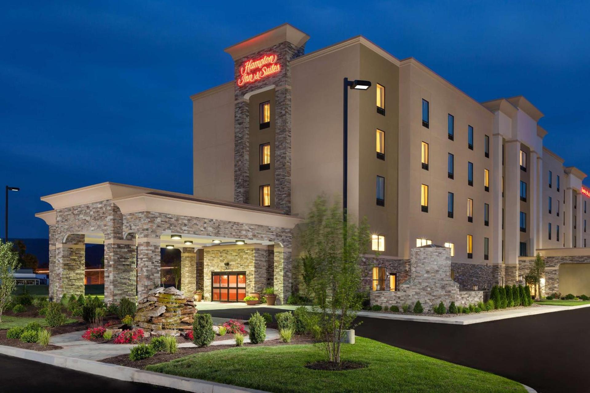 Hampton Inn & Suites Williamsport - Faxon Exit photo 3