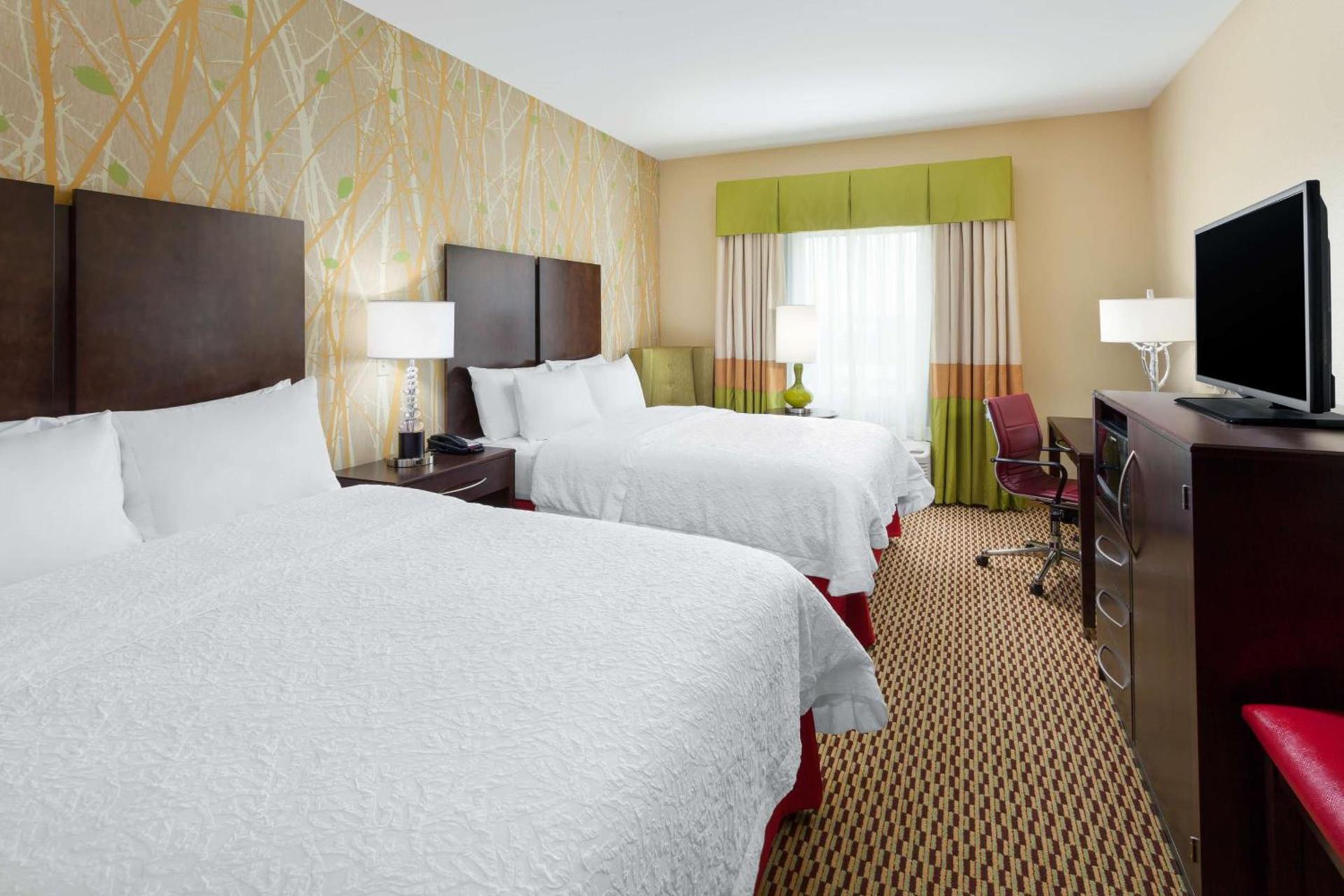 Hampton Inn & Suites Williamsport - Faxon Exit photo 22