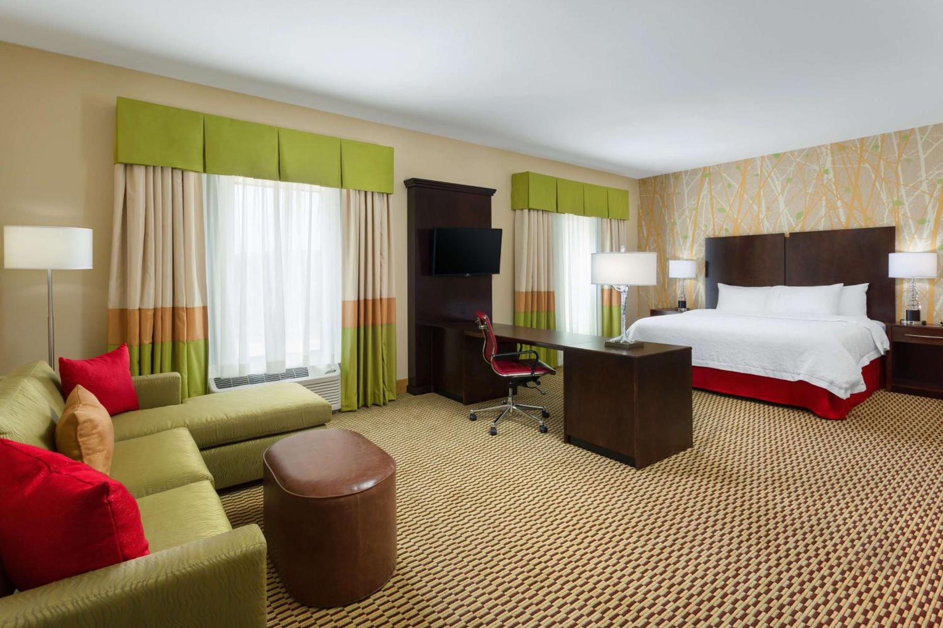 Hampton Inn & Suites Williamsport - Faxon Exit photo 8