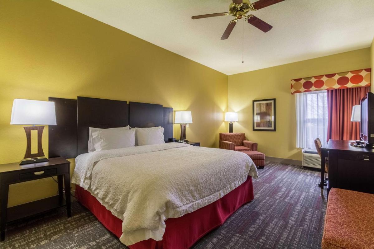 Hampton Inn Clinton photo 18