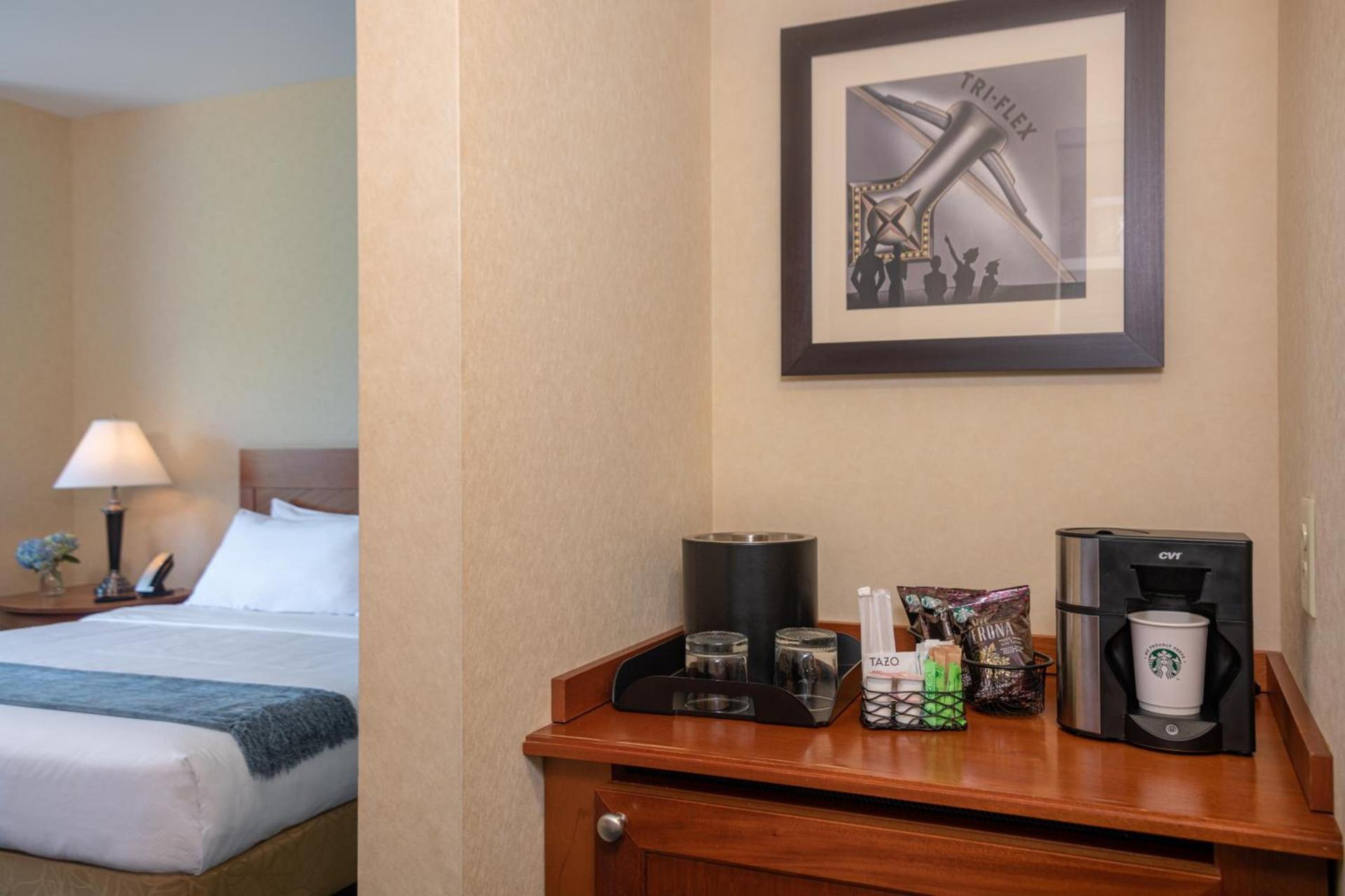 Wellsworth Hotel photo 11