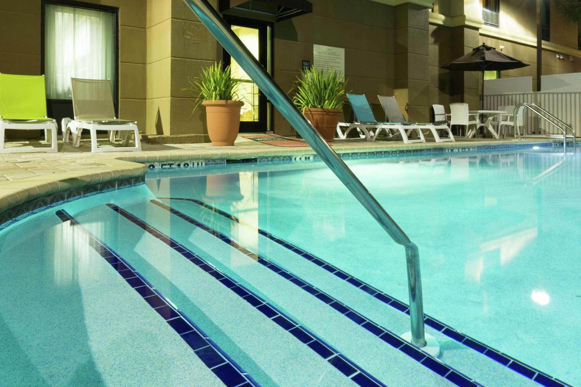 Hampton Inn & Suites Jacksonville-Airport photo 11