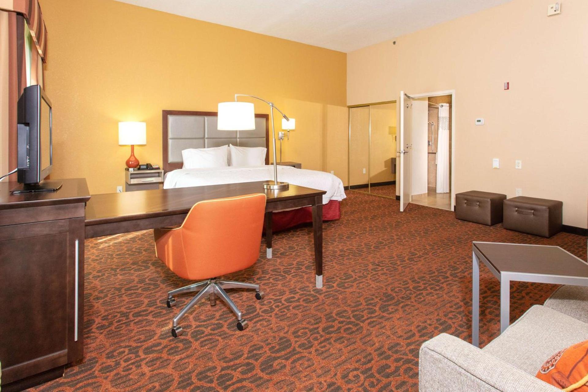 Hampton Inn & Suites Jacksonville-Airport photo 19