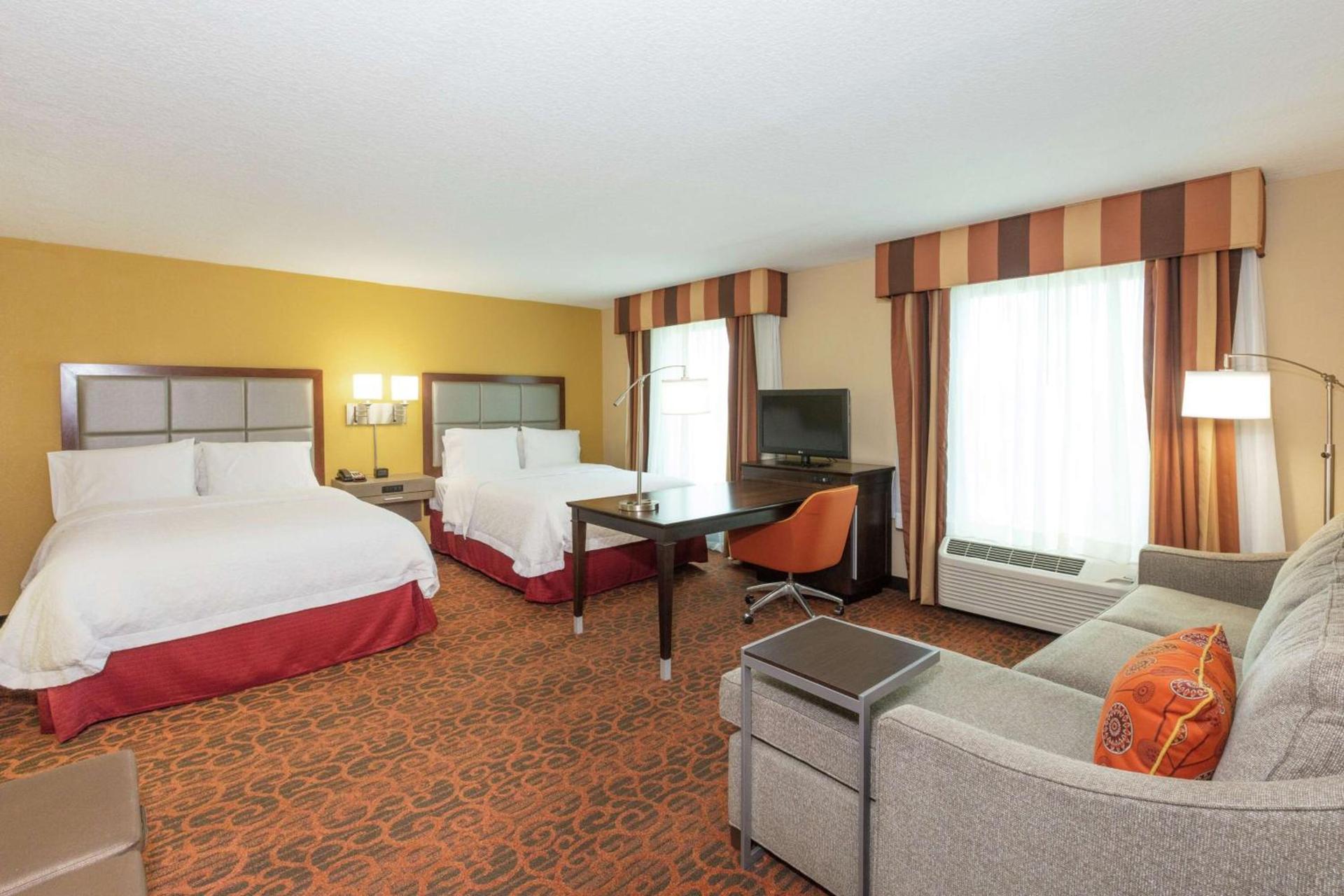 Hampton Inn & Suites Jacksonville-Airport photo 27