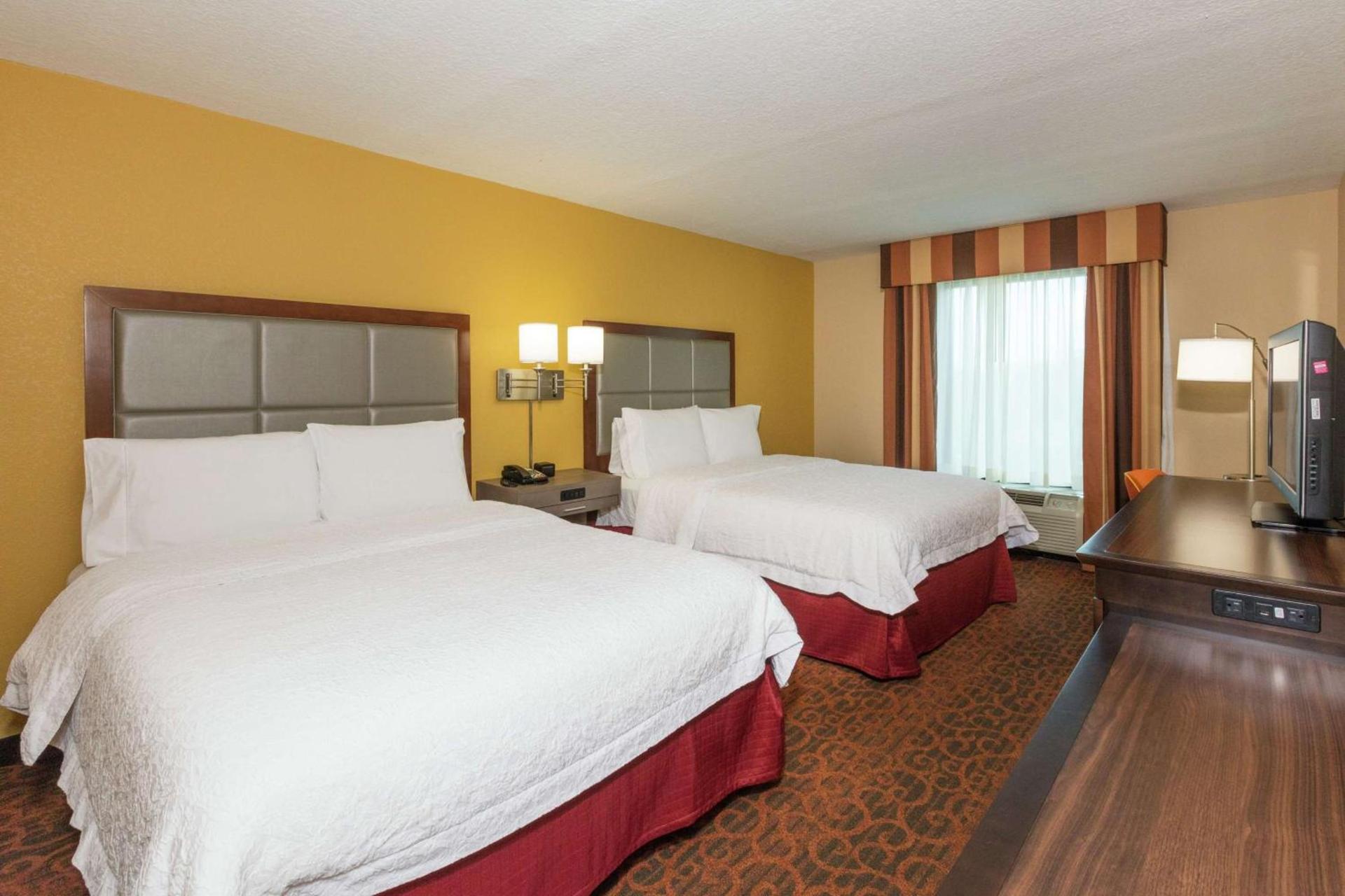 Hampton Inn & Suites Jacksonville-Airport photo 30