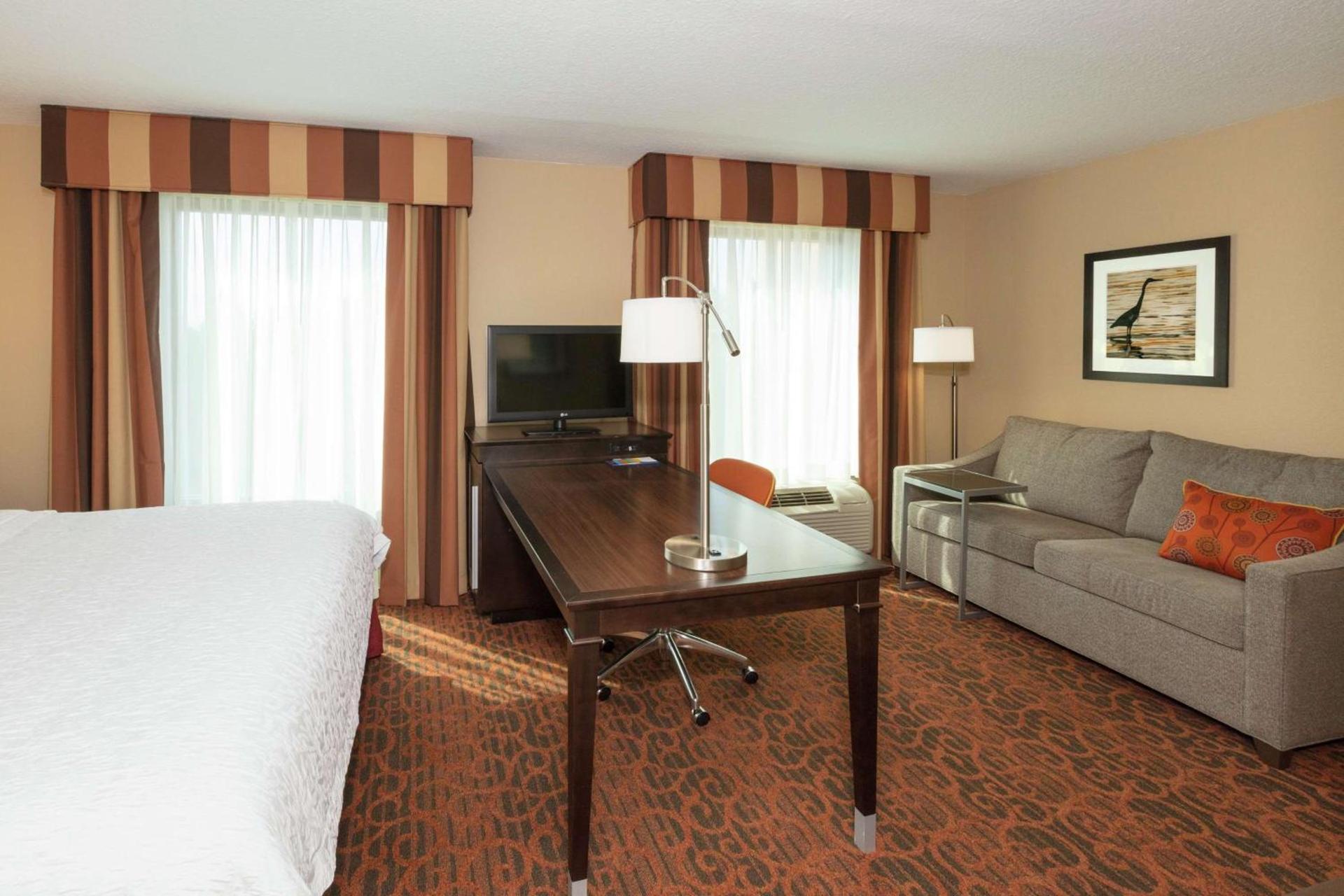 Hampton Inn & Suites Jacksonville-Airport photo 32