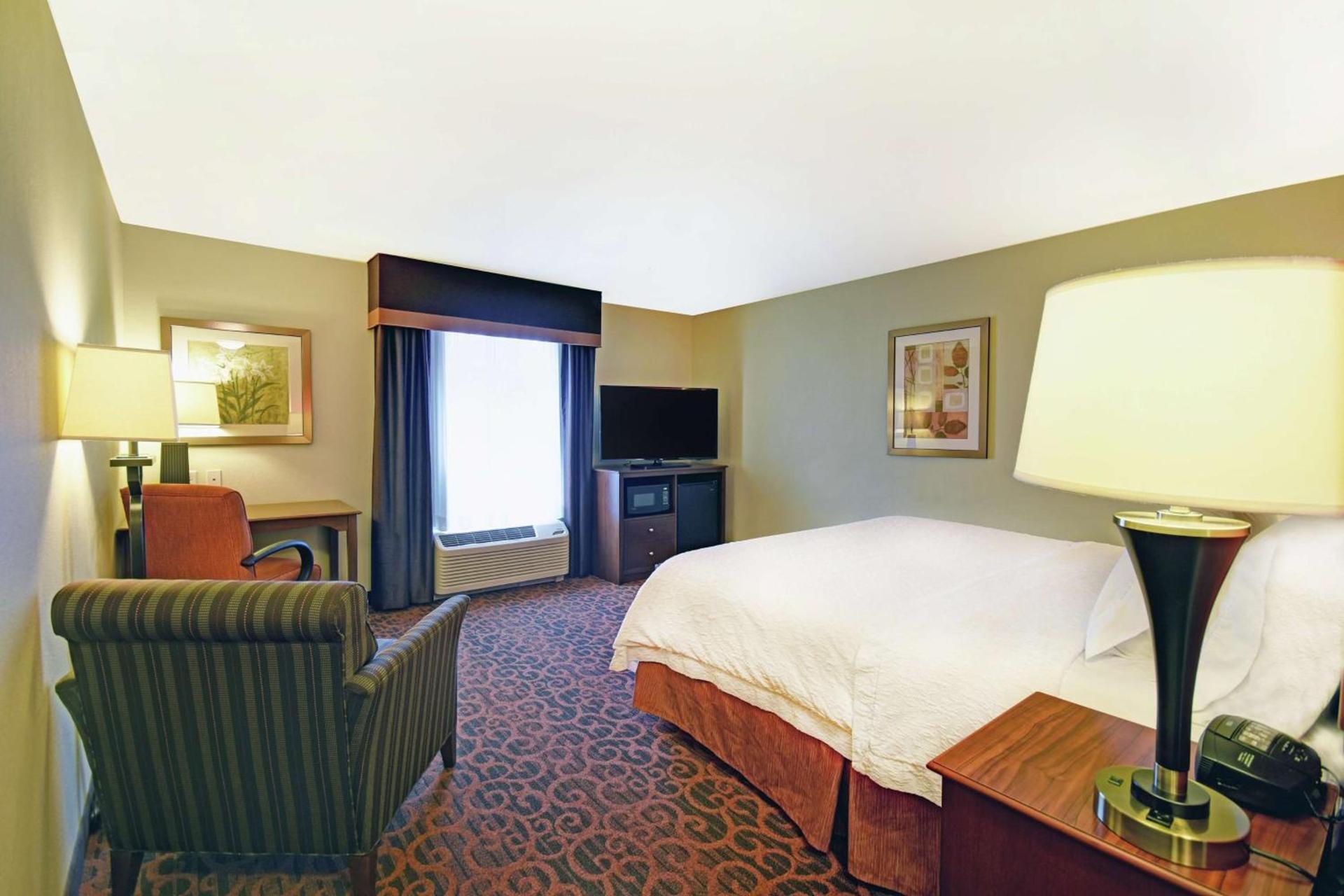 Hampton Inn Beloit photo 30