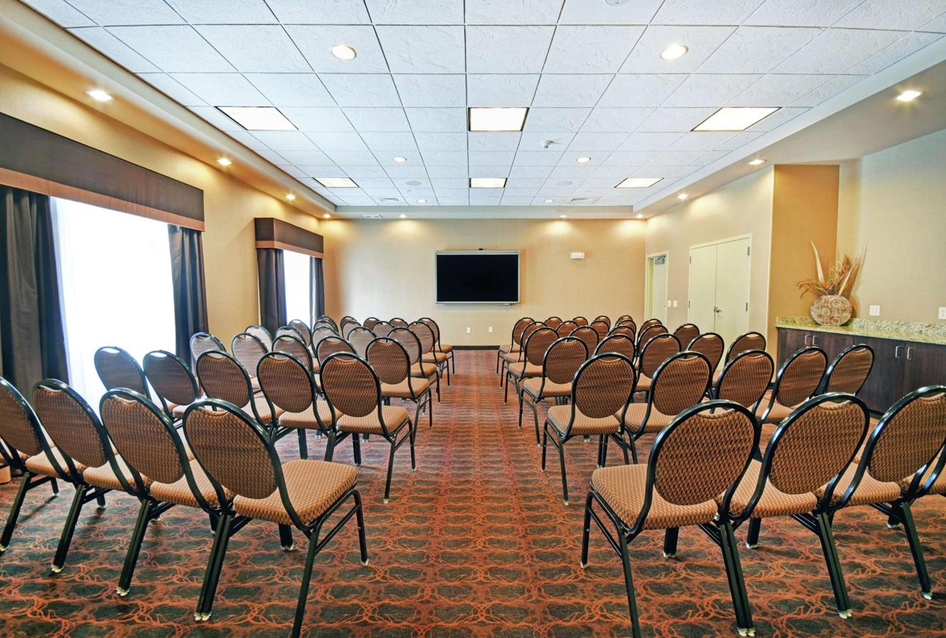 Hampton Inn Beloit photo 42