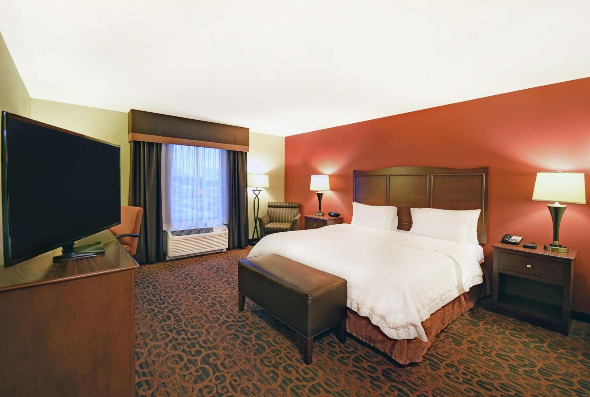 Hampton Inn Beloit photo 45