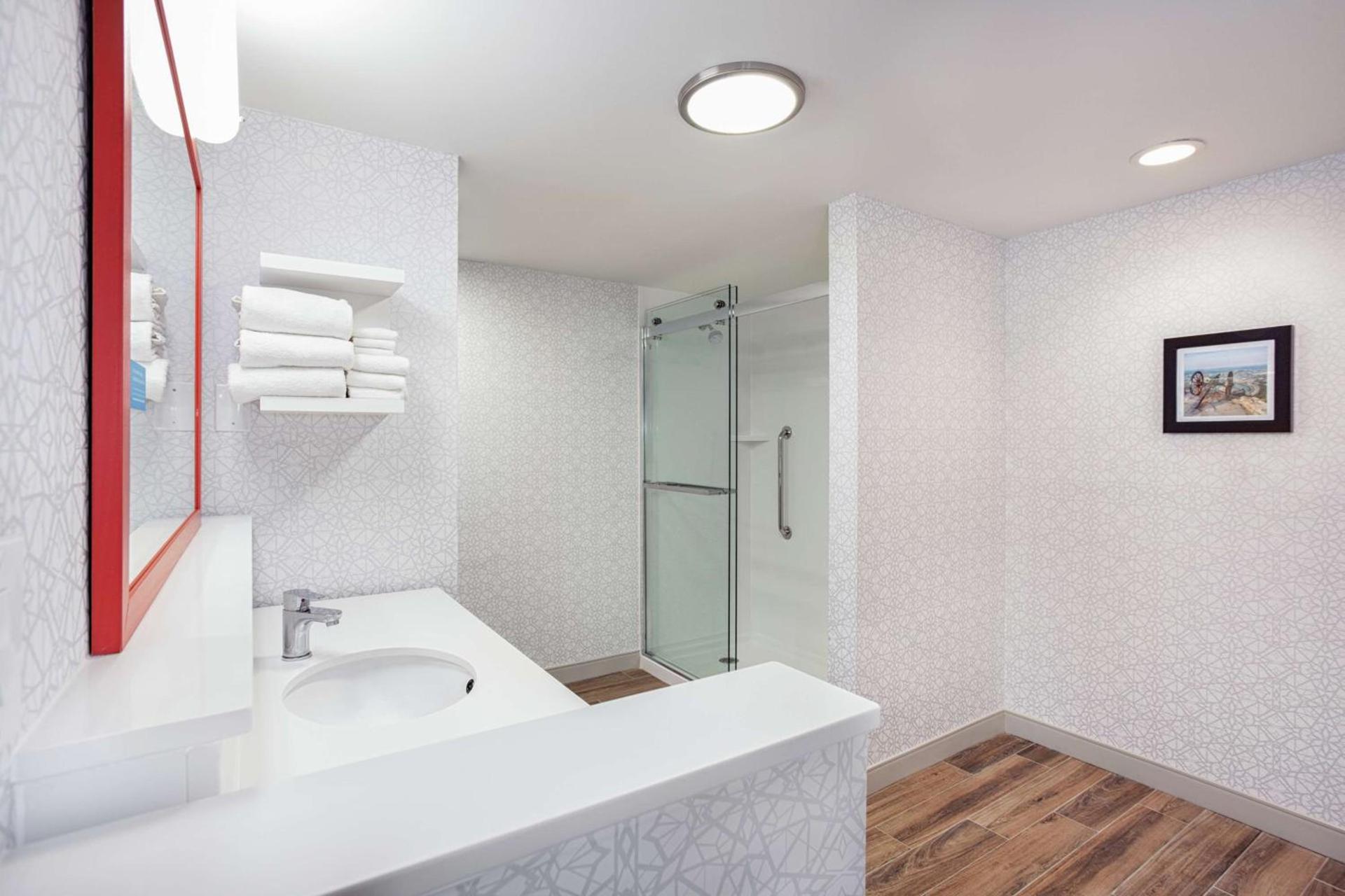 Hampton Inn Kingsport photo 26