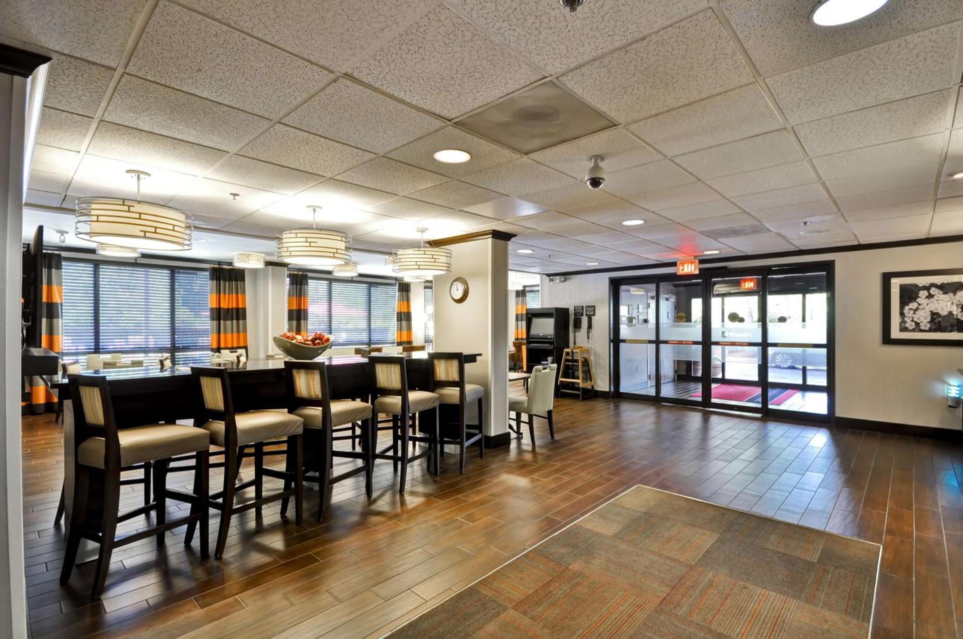 Hampton Inn Overland Park photo 11