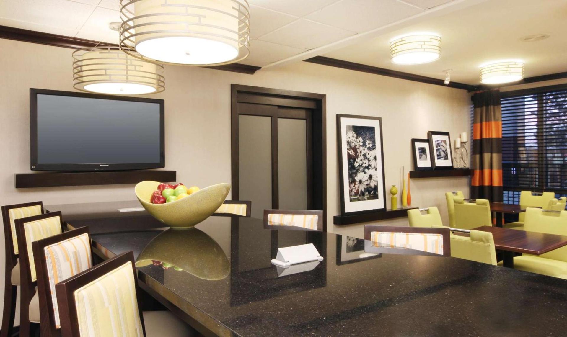 Hampton Inn Overland Park photo 16
