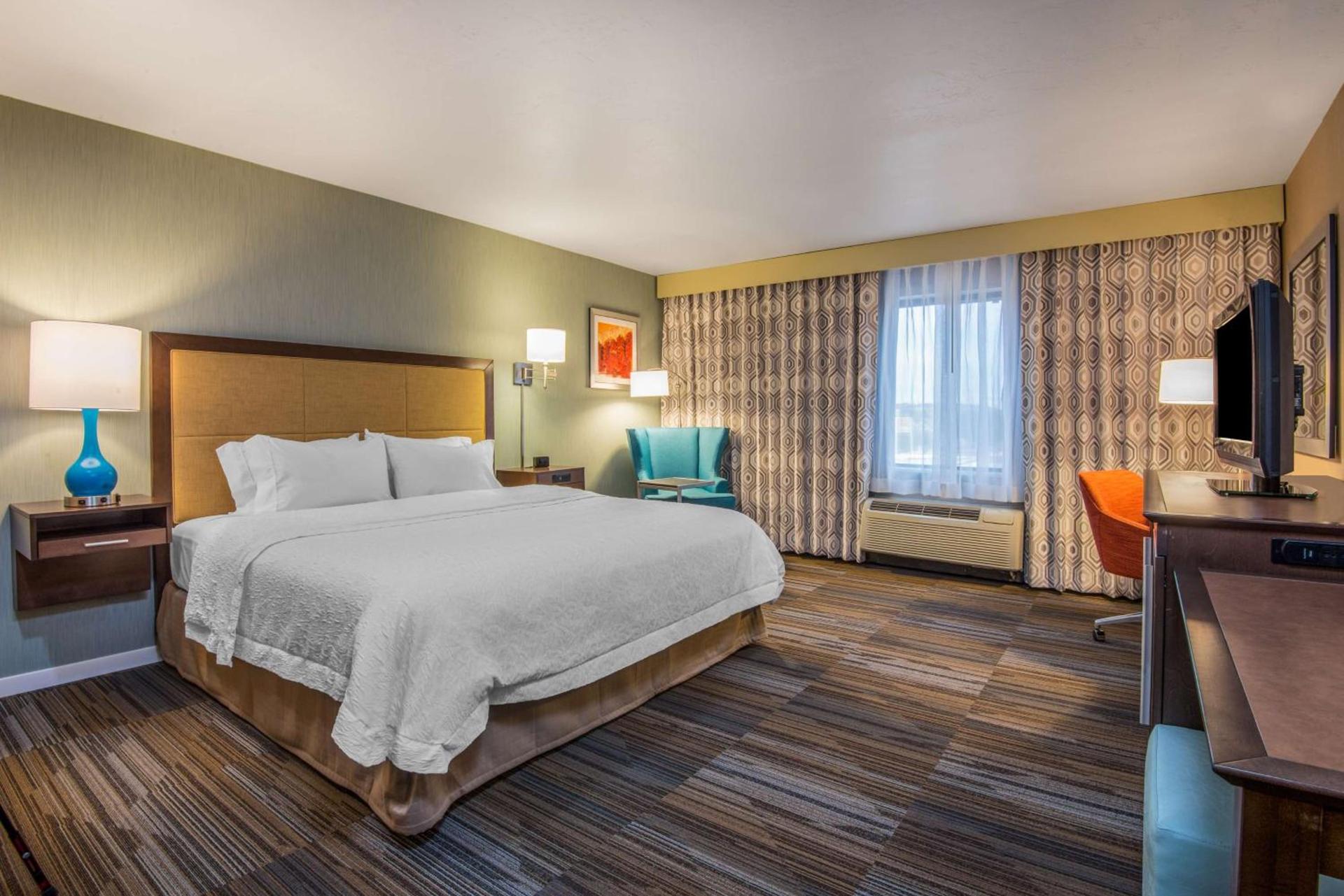 Hampton Inn & Suites Los Alamos photo 23