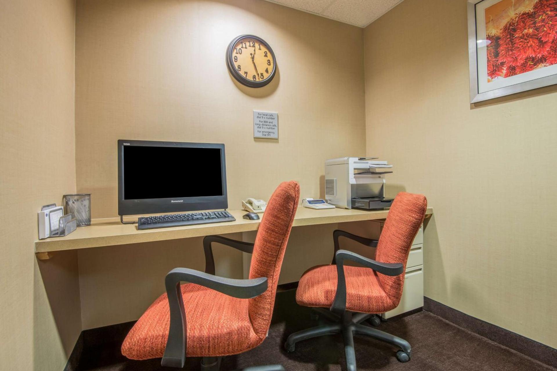 Hampton Inn & Suites Los Alamos photo 31