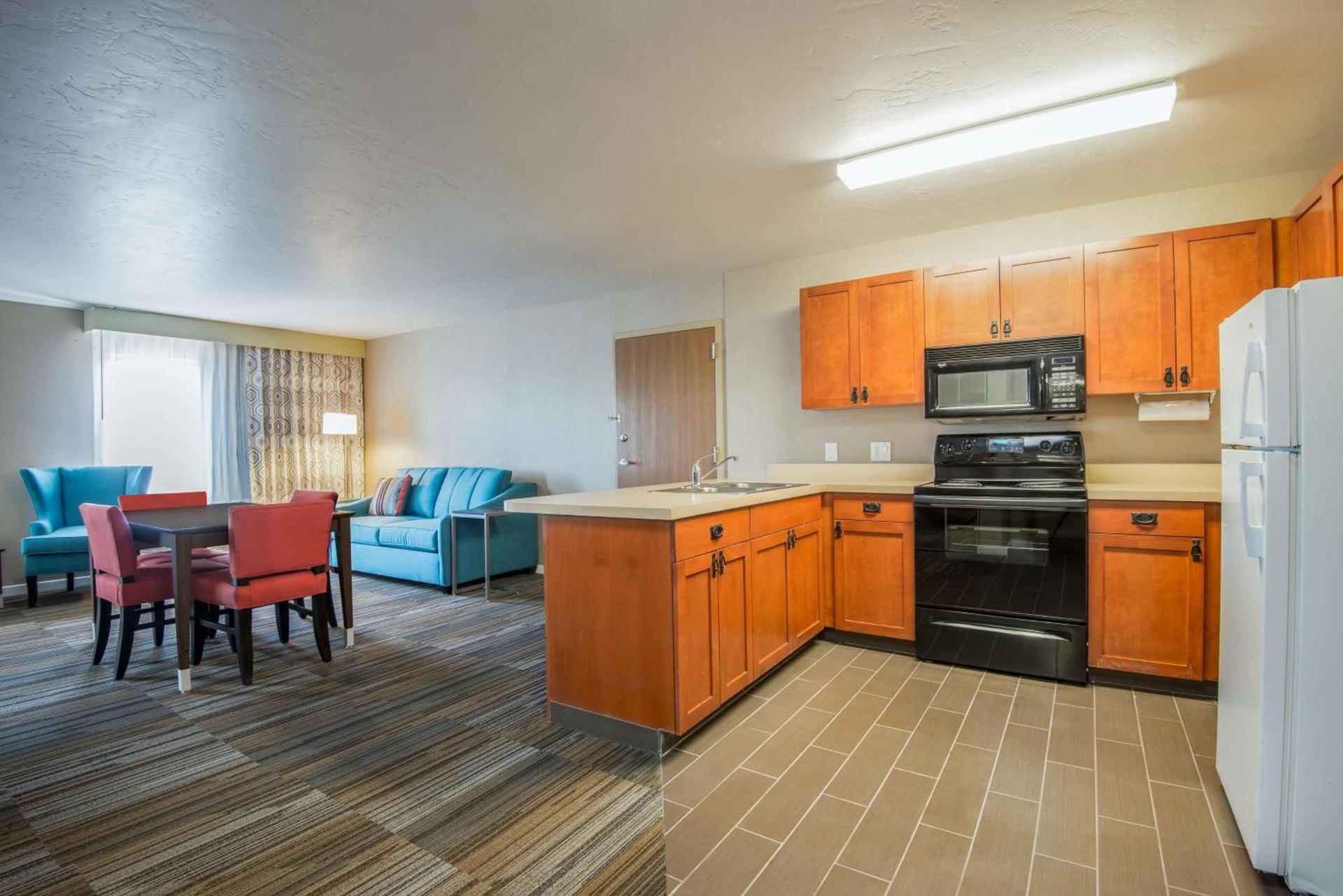 Hampton Inn & Suites Los Alamos photo 30