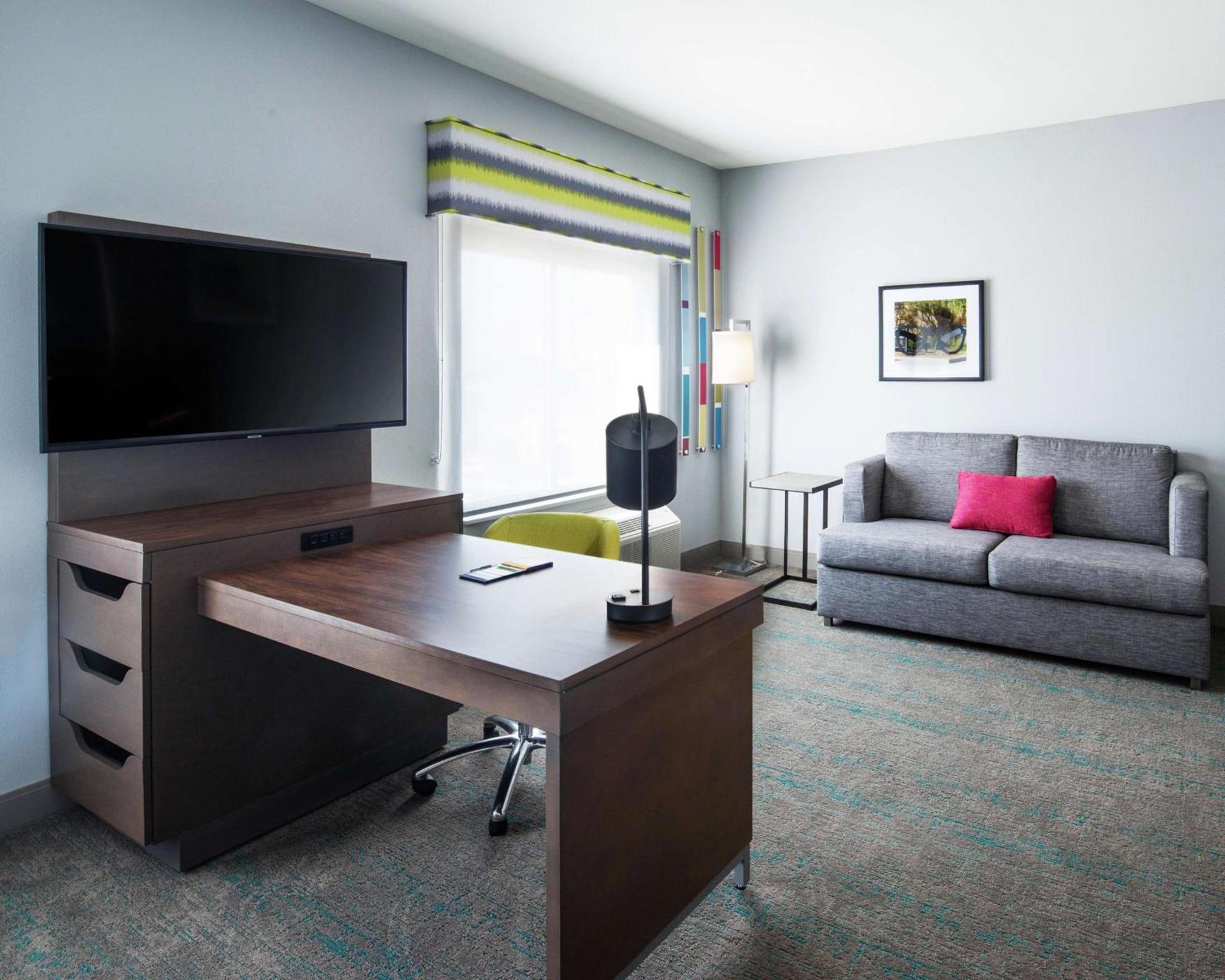Hampton Inn & Suites Lubbock photo 10