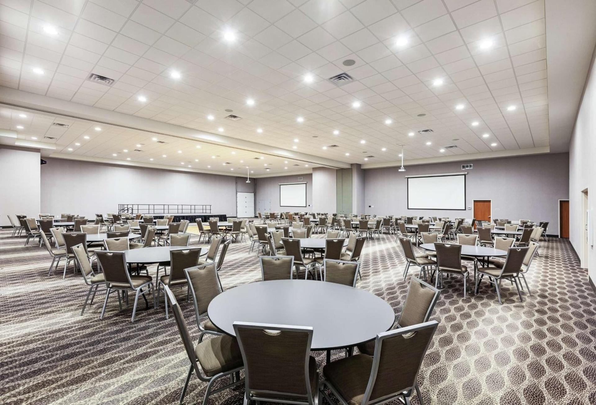 Hampton Inn & Suites Liberal photo 19