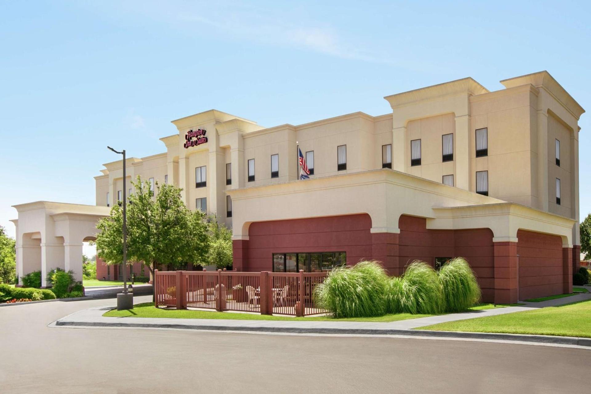 Hampton Inn & Suites Lawton — hotel in Lawton