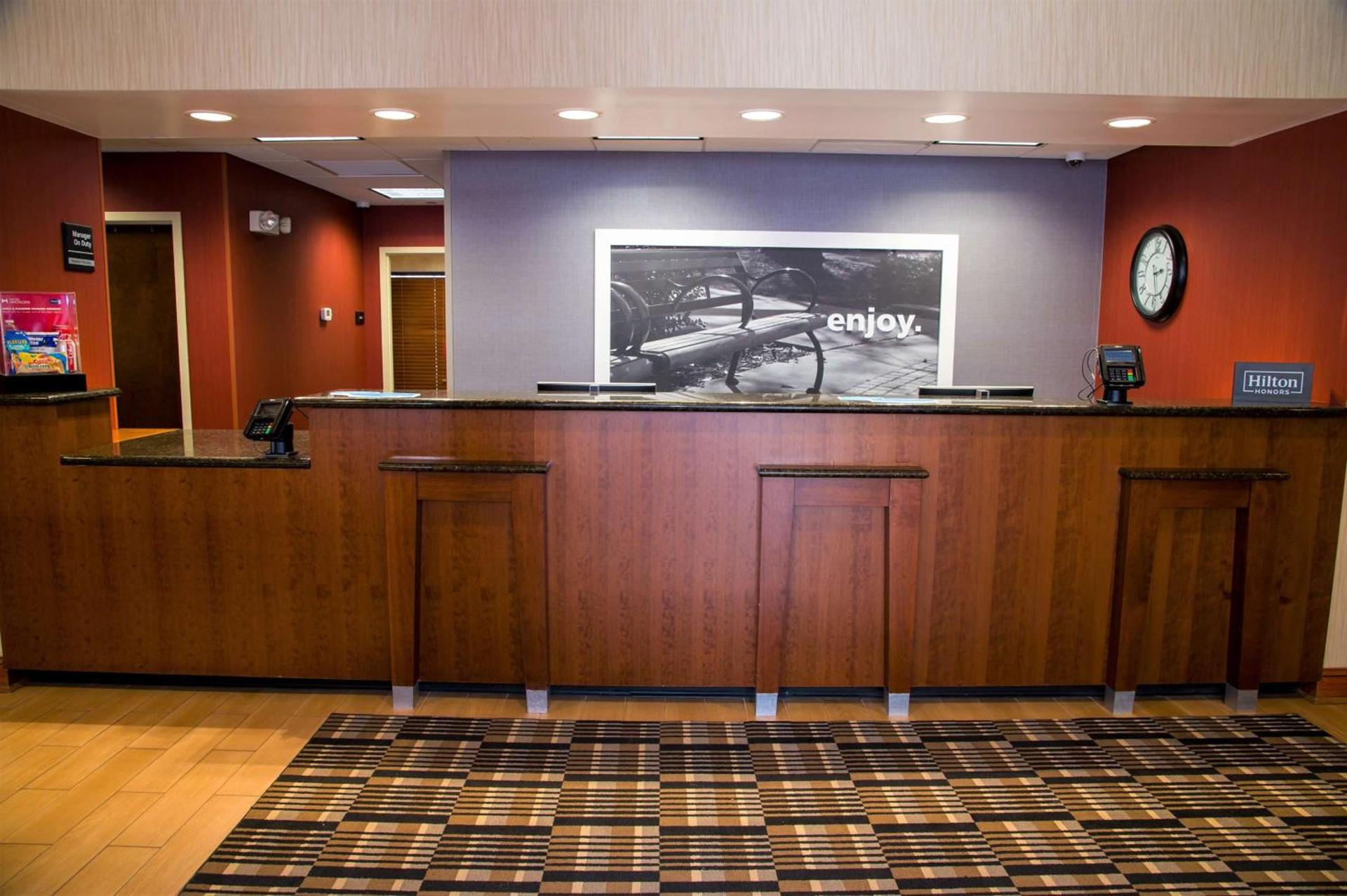 Hampton Inn Lewisburg photo 4