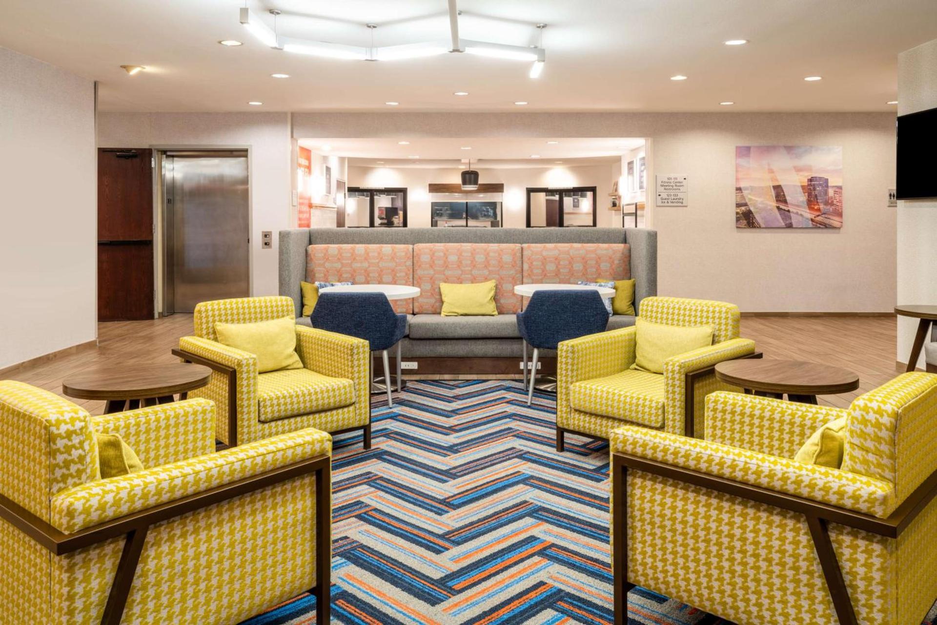 Hampton Inn by Hilton Irvine East - Lake Forest photo 4