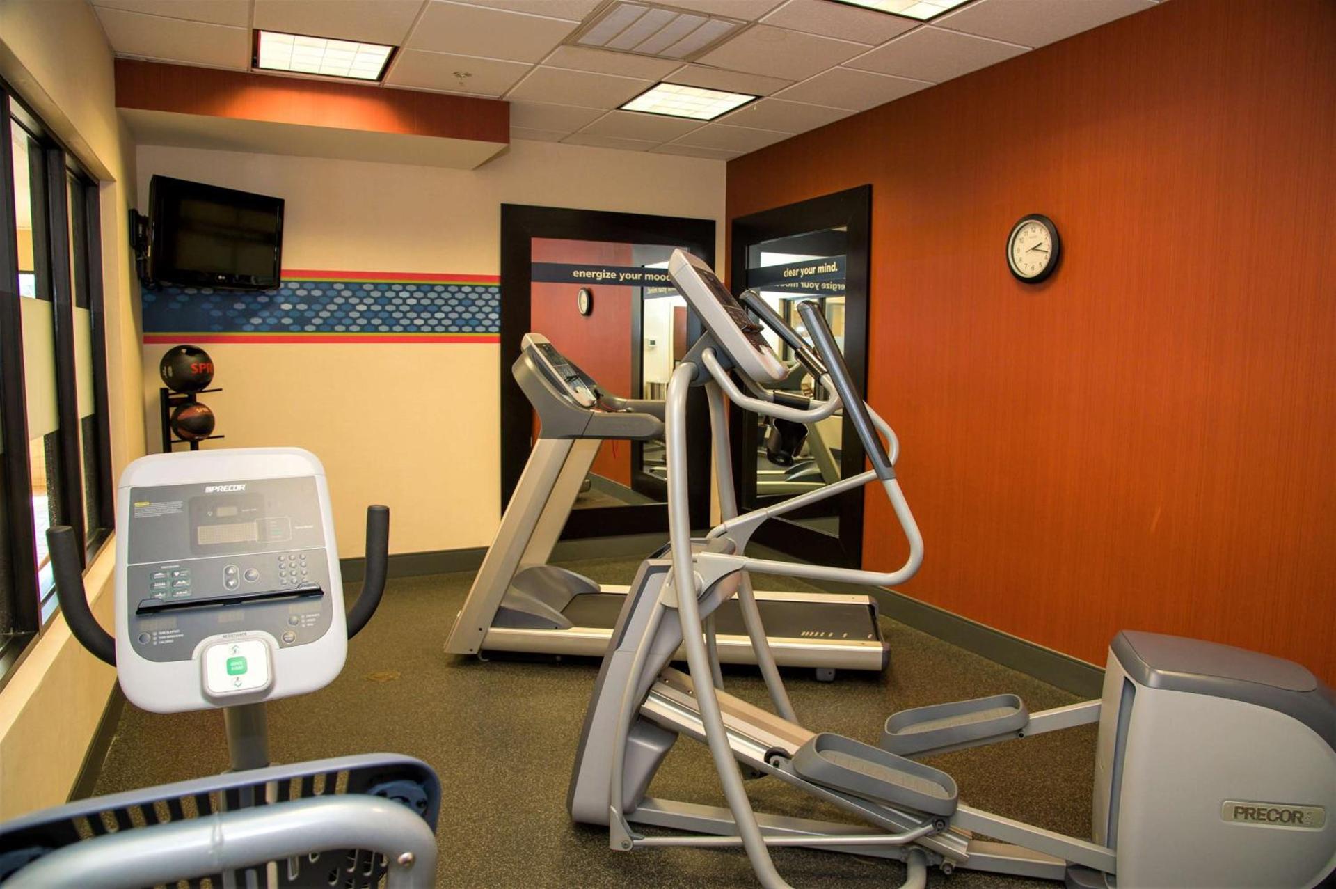 Hampton Inn Lewisburg photo 12