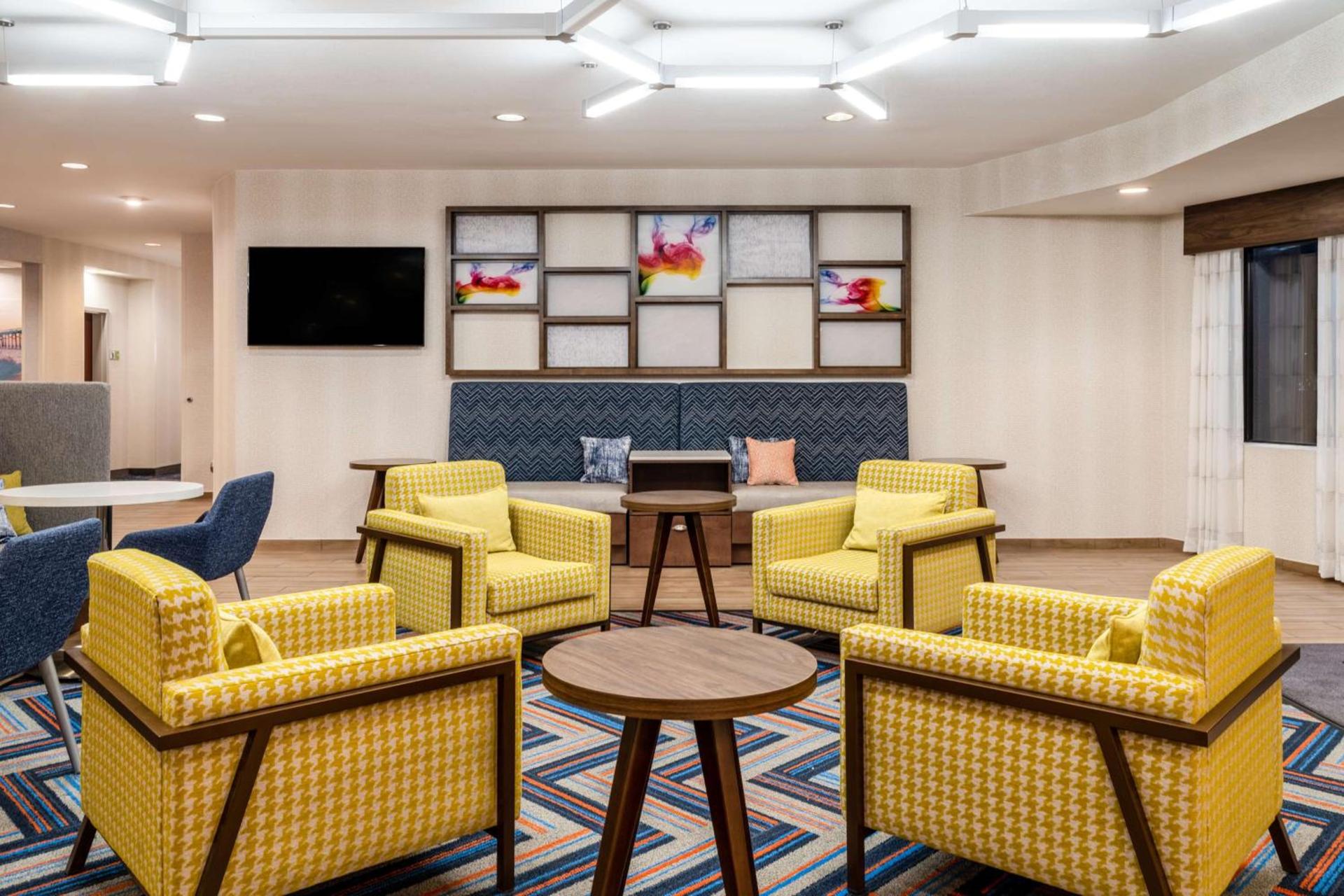 Hampton Inn by Hilton Irvine East - Lake Forest photo 5