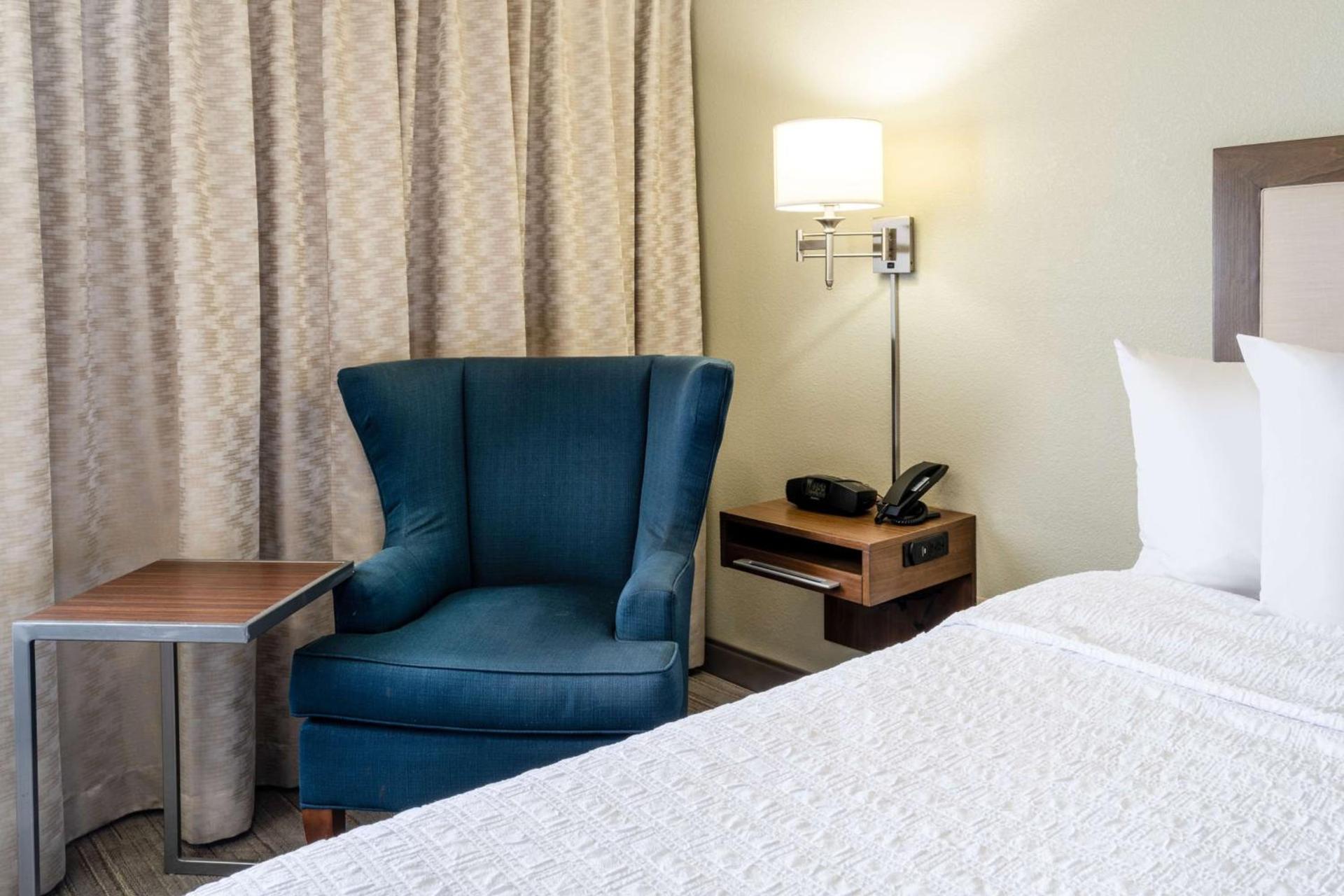 Hampton Inn by Hilton Irvine East - Lake Forest photo 19