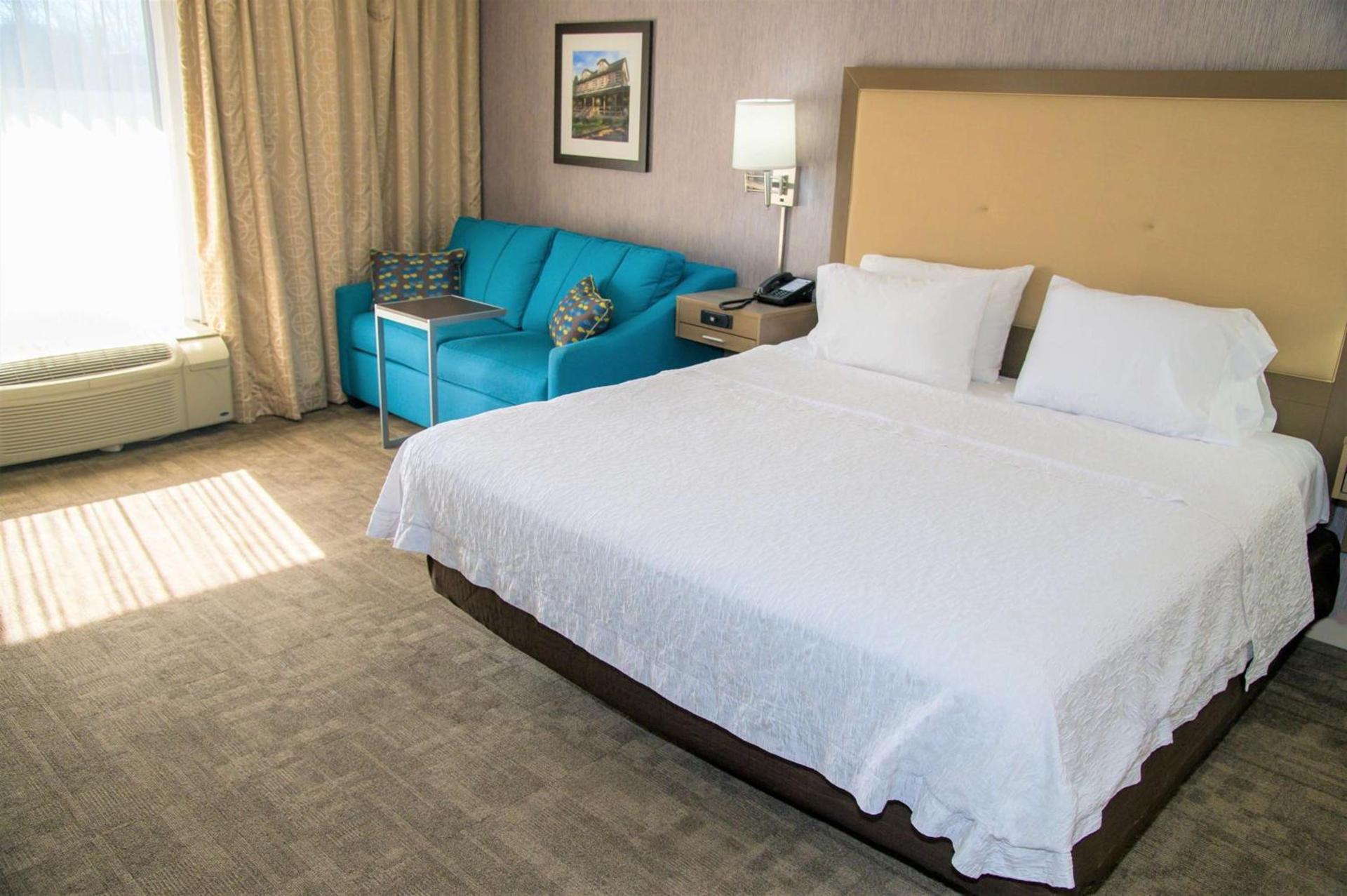 Hampton Inn Lewisburg photo 20