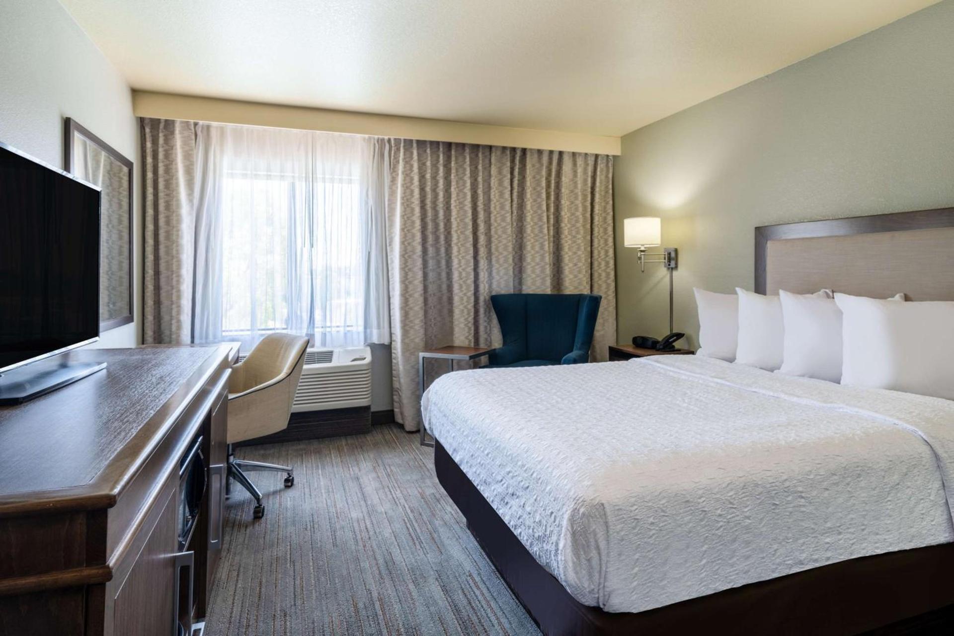 Hampton Inn by Hilton Irvine East - Lake Forest photo 24
