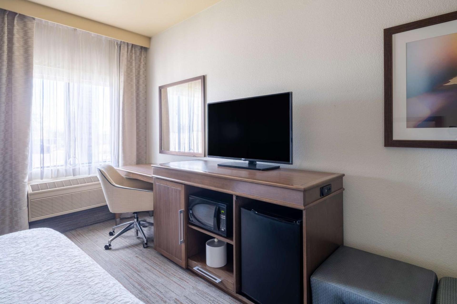 Hampton Inn by Hilton Irvine East - Lake Forest photo 28