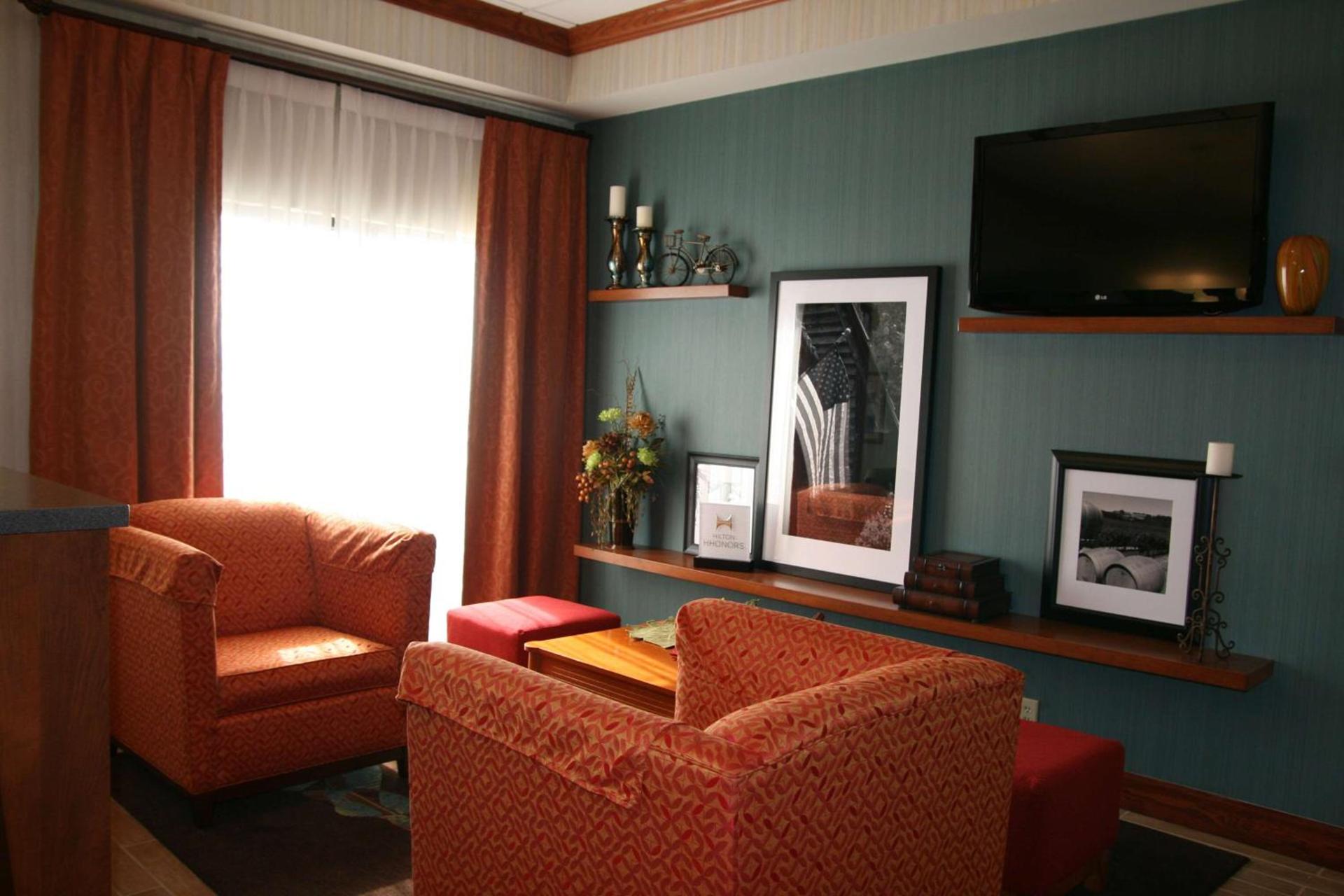 Hampton Inn Lebanon photo 8